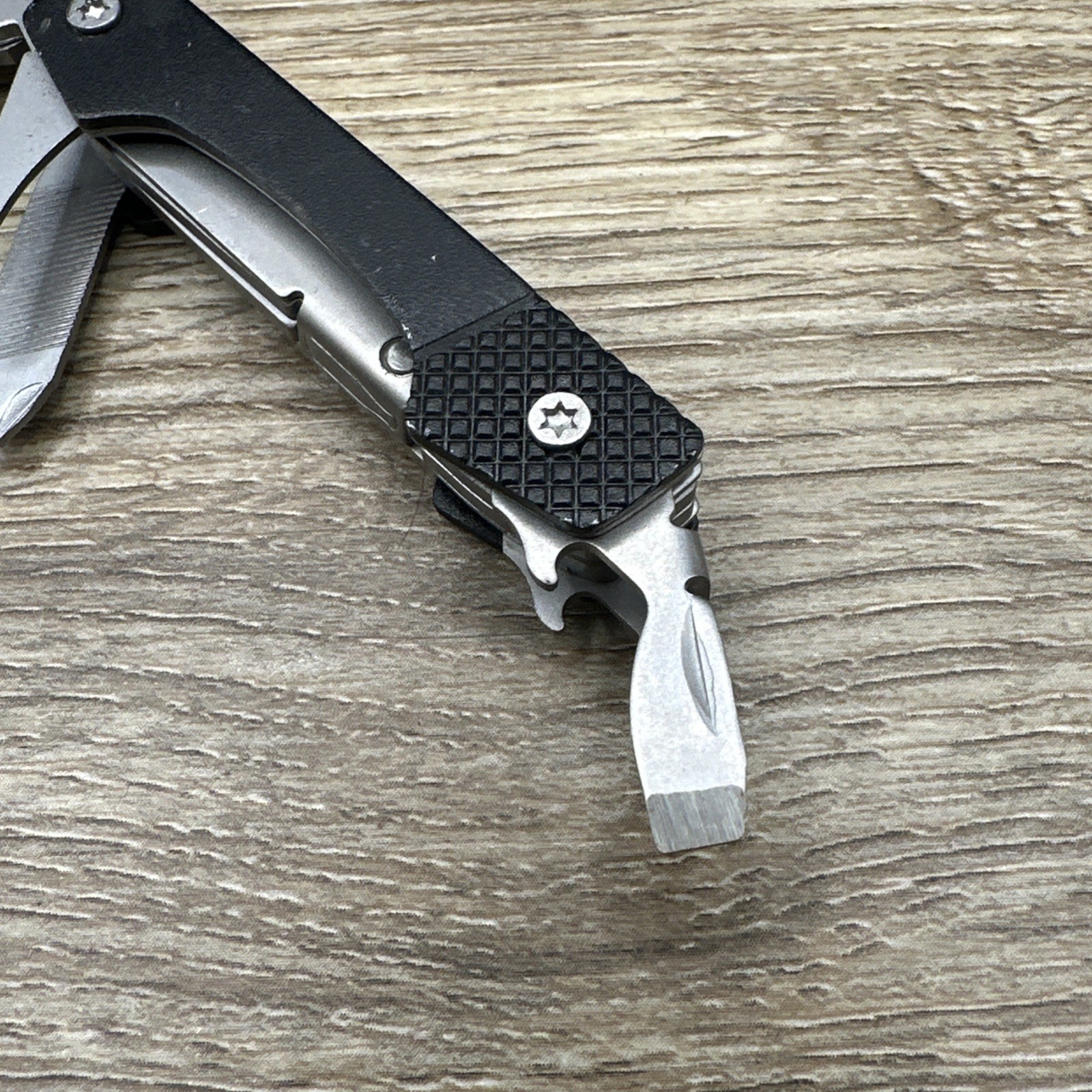 Gerber Vise Multi Tool Multitool Knife Pliers Folding EDC Tool