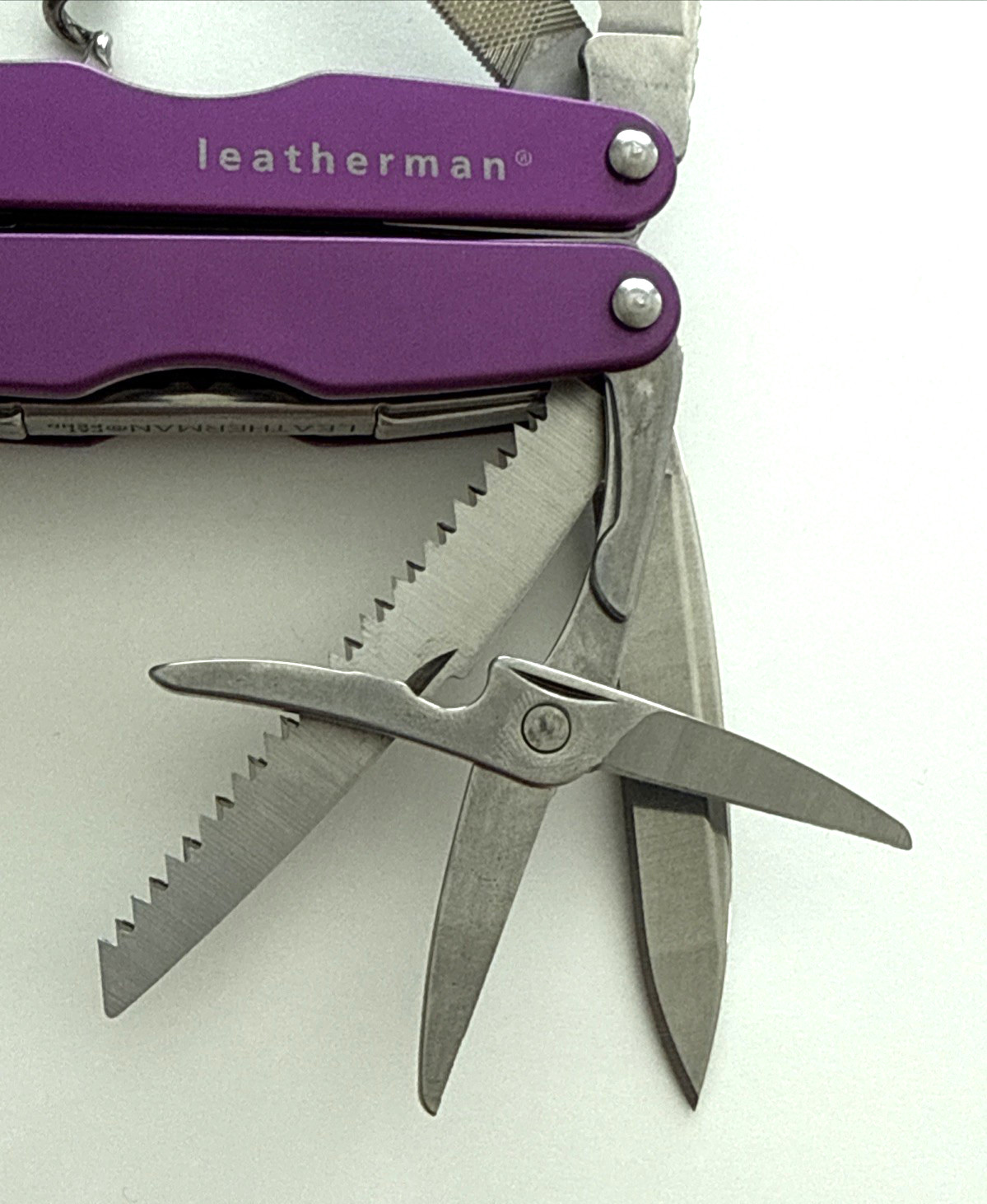 Leatherman Juice XE6 Multi-Tool Purple USA