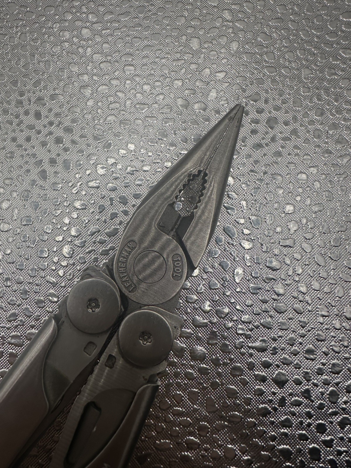 Leatherman Wave Stainless Steel Multitool with Case