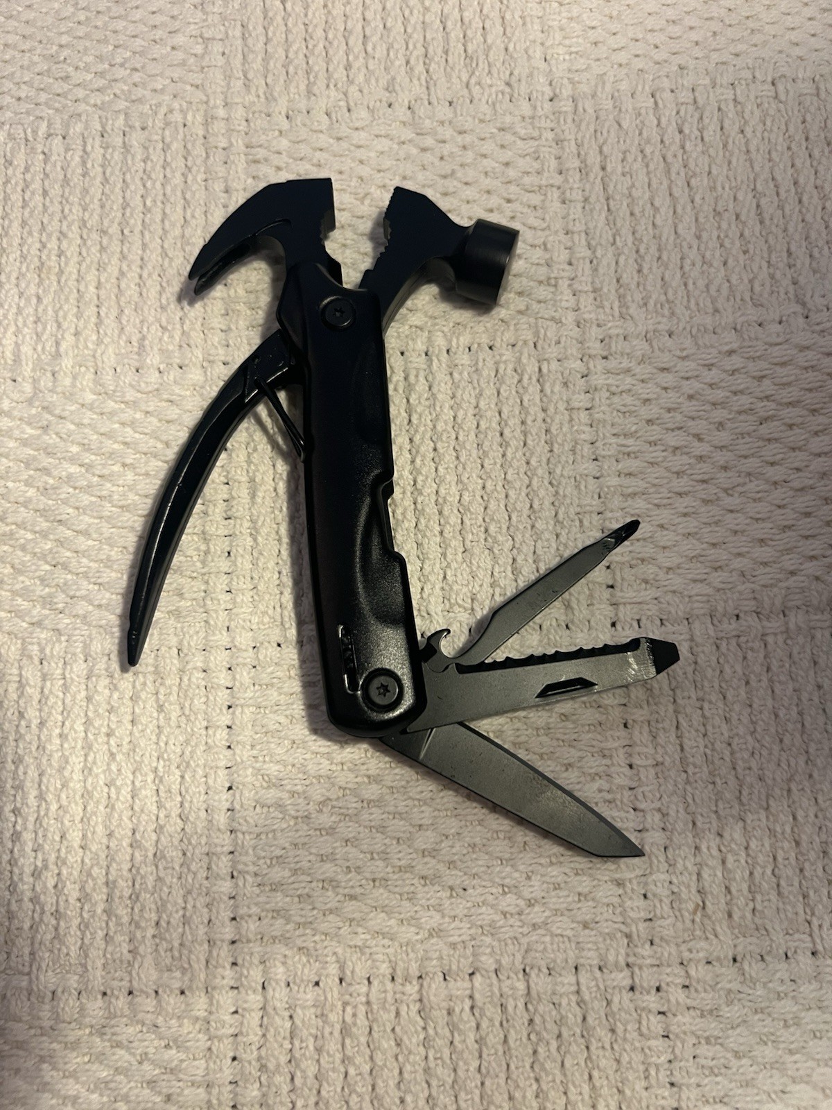 Hyper Tough 12-in-1 Hammer Multitool Black Model 42865 – New Open Box