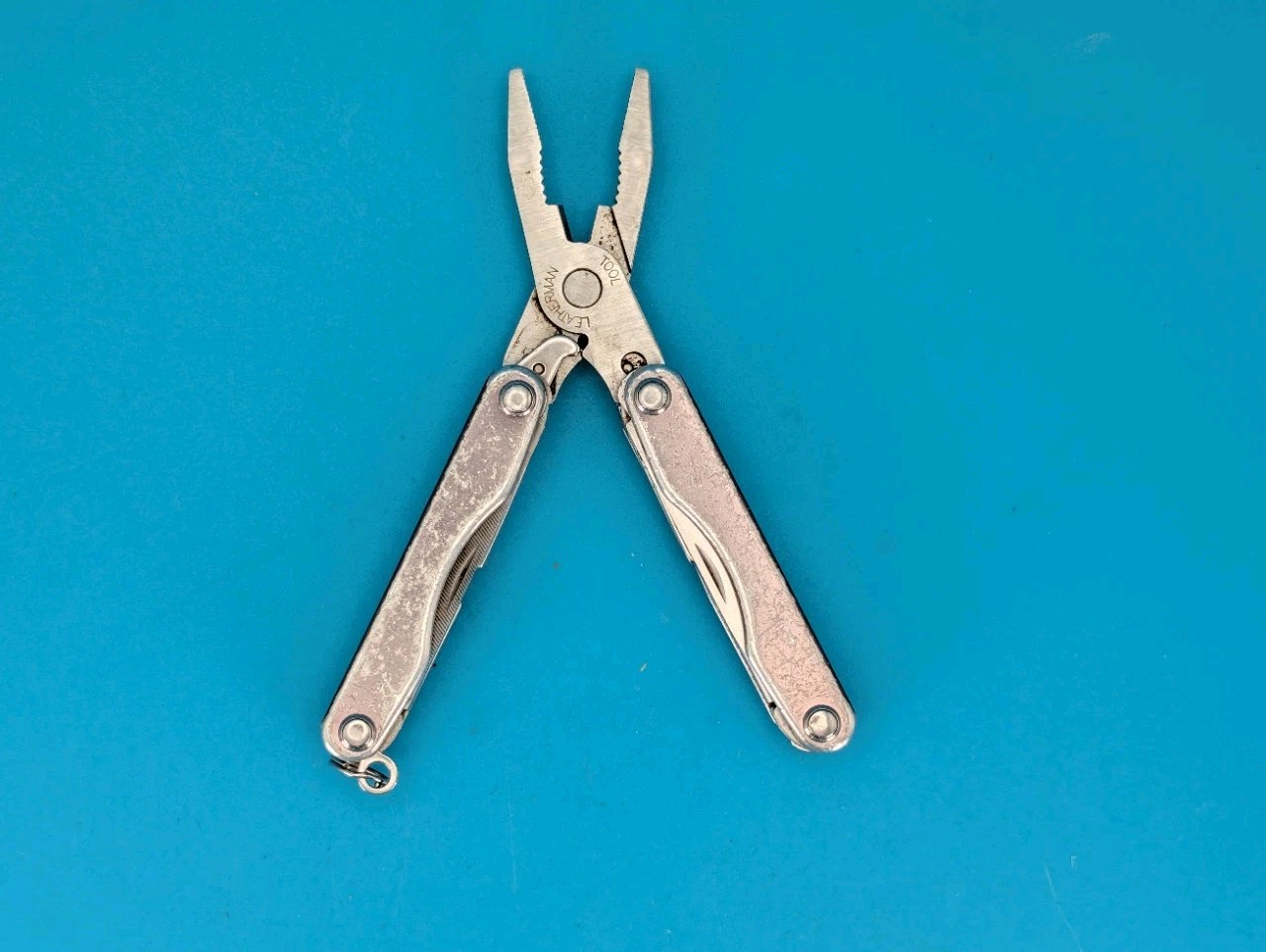Leatherman Squirt P4 Multi-Tool, Key Ring, Retired, GRAY!