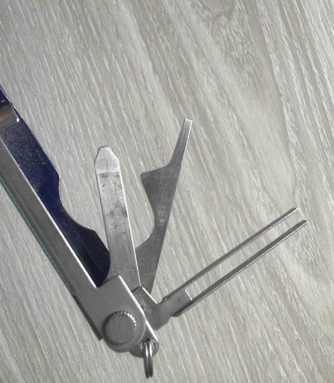Leatherman Micra Multi Tool Pre-owned Scissors Knife File Tools Drivers Openers
