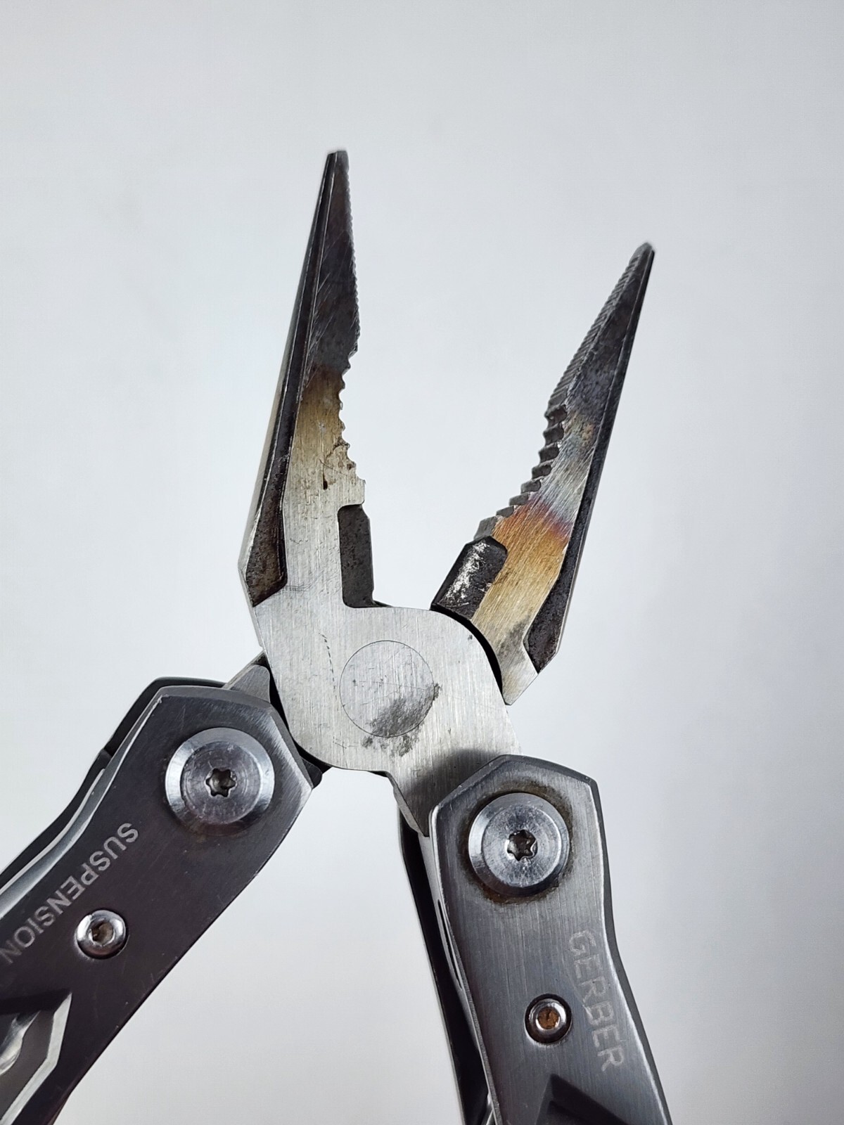 Gerber Suspension Multi-Tool 10 Different Tools w/ Rubber Grip