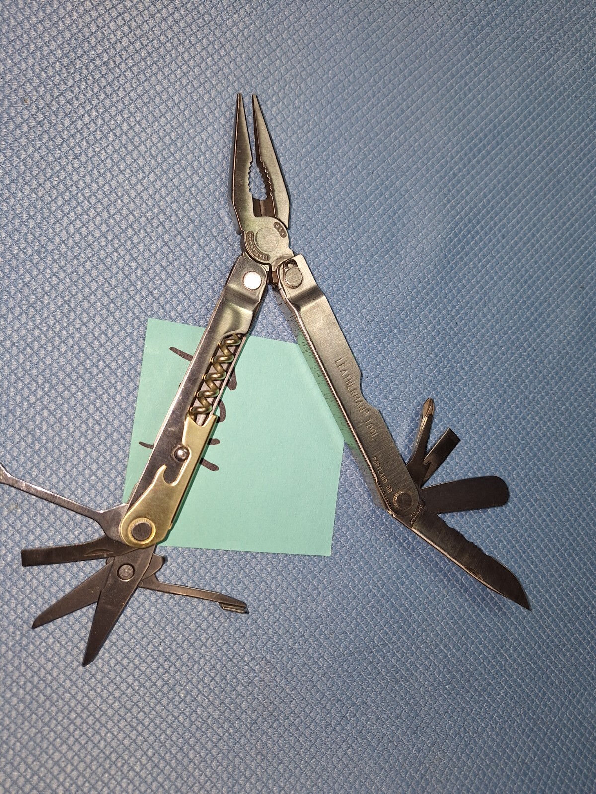 1 Leatherman Flair Multi Tool Collectible Camping NICE LOT 724