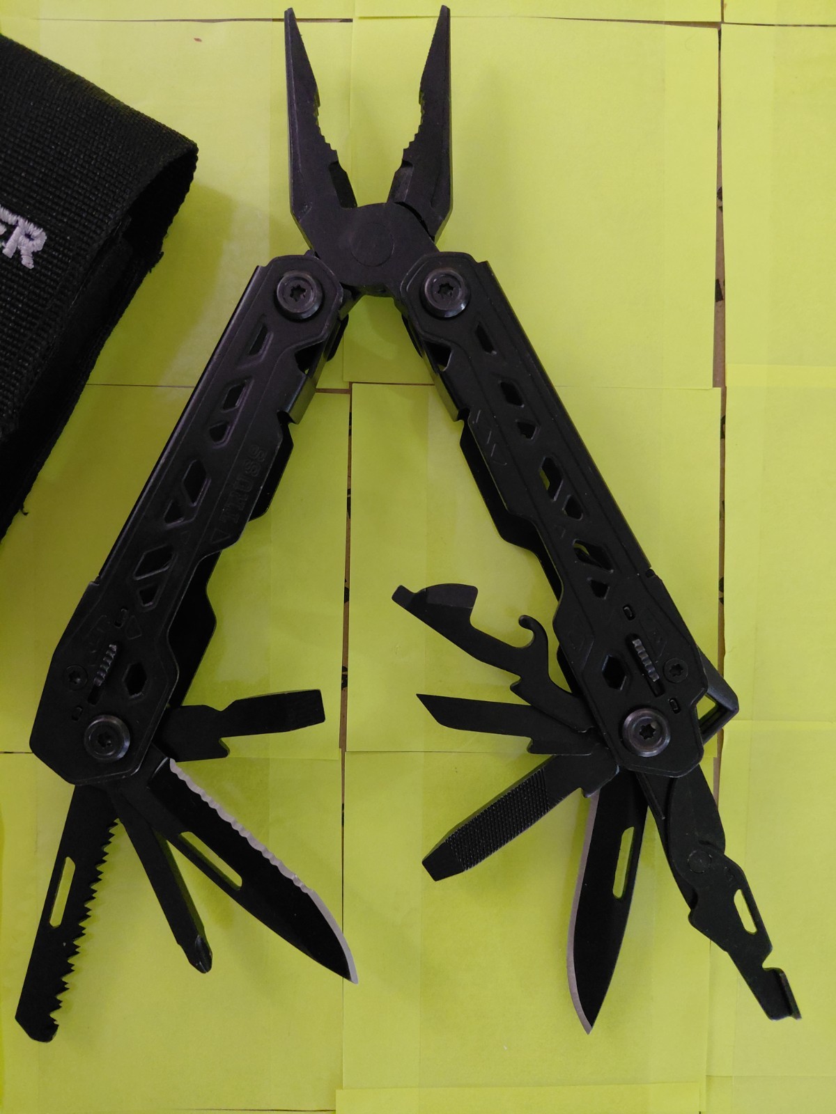 Gerber Truss Multi-Tool – 30-001779 (Black)