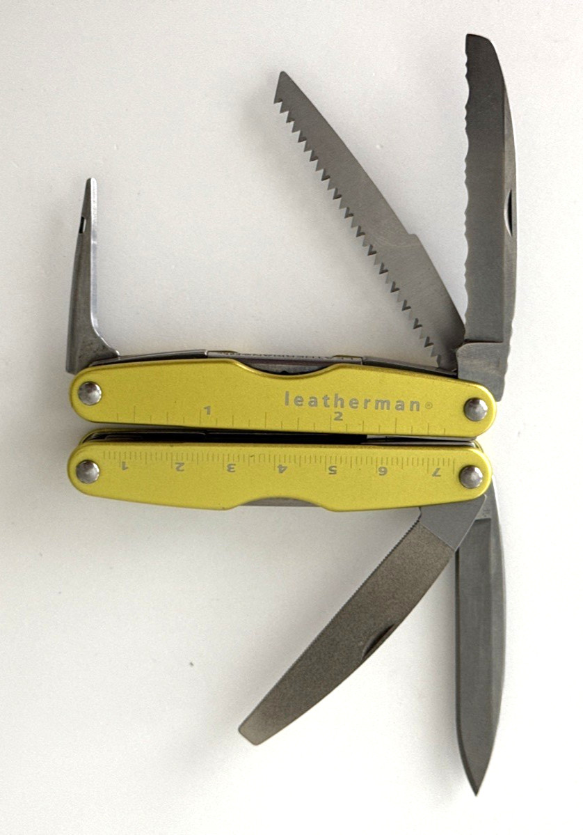Leatherman Juice KF4 Multi-Tool Yellow USA