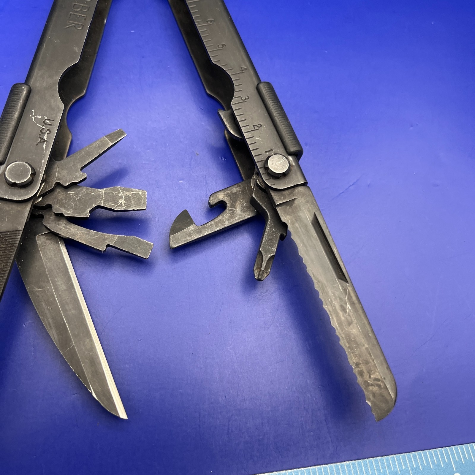 Gerber MP600 Black Oxide Multi-Tool Blunt Nose Pliers Carbide Cutters