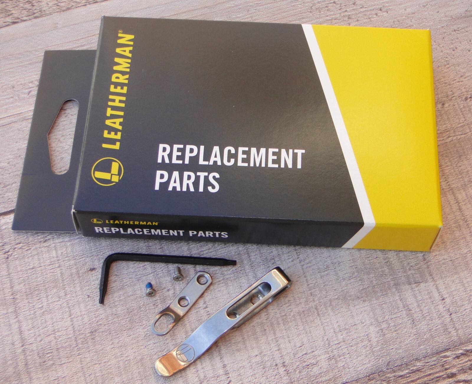Leatherman® Pocket Clip & Lanyard Ring for Free® K Series Multi-Tools 934868