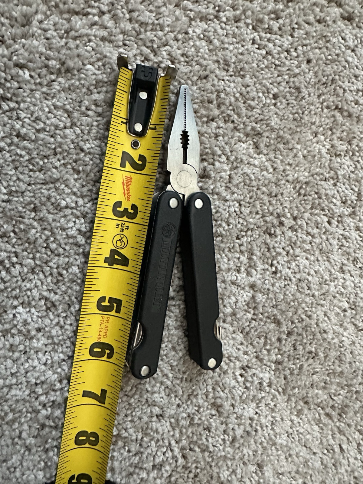 Gillette Mach 3 Multi Tool by Mountain Quest