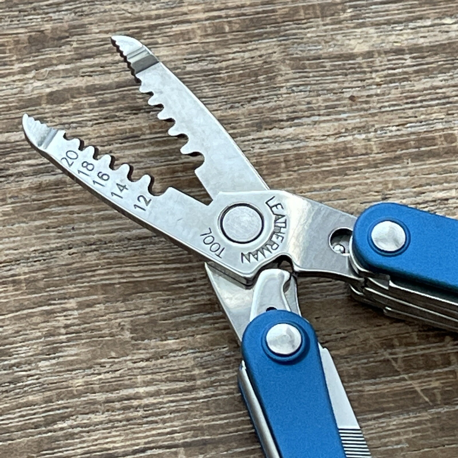 Bundle of 3: Leatherman Squirt ES4 Blue, Squirt ES4 Red, Squirt ES4 Black