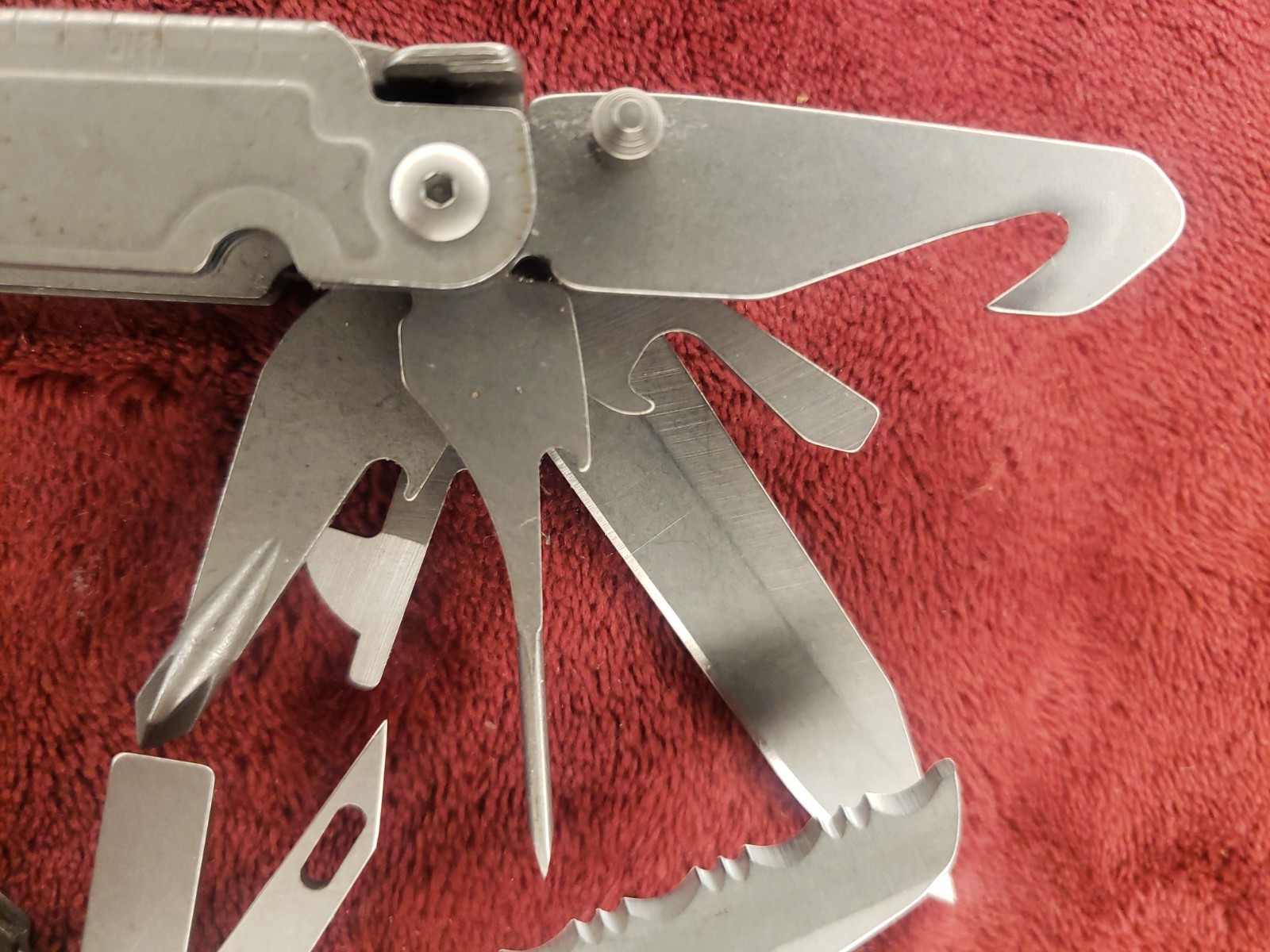 PowerAccess Assist MT – Stonewash Multi tool Stainless with Bit set and Sheath