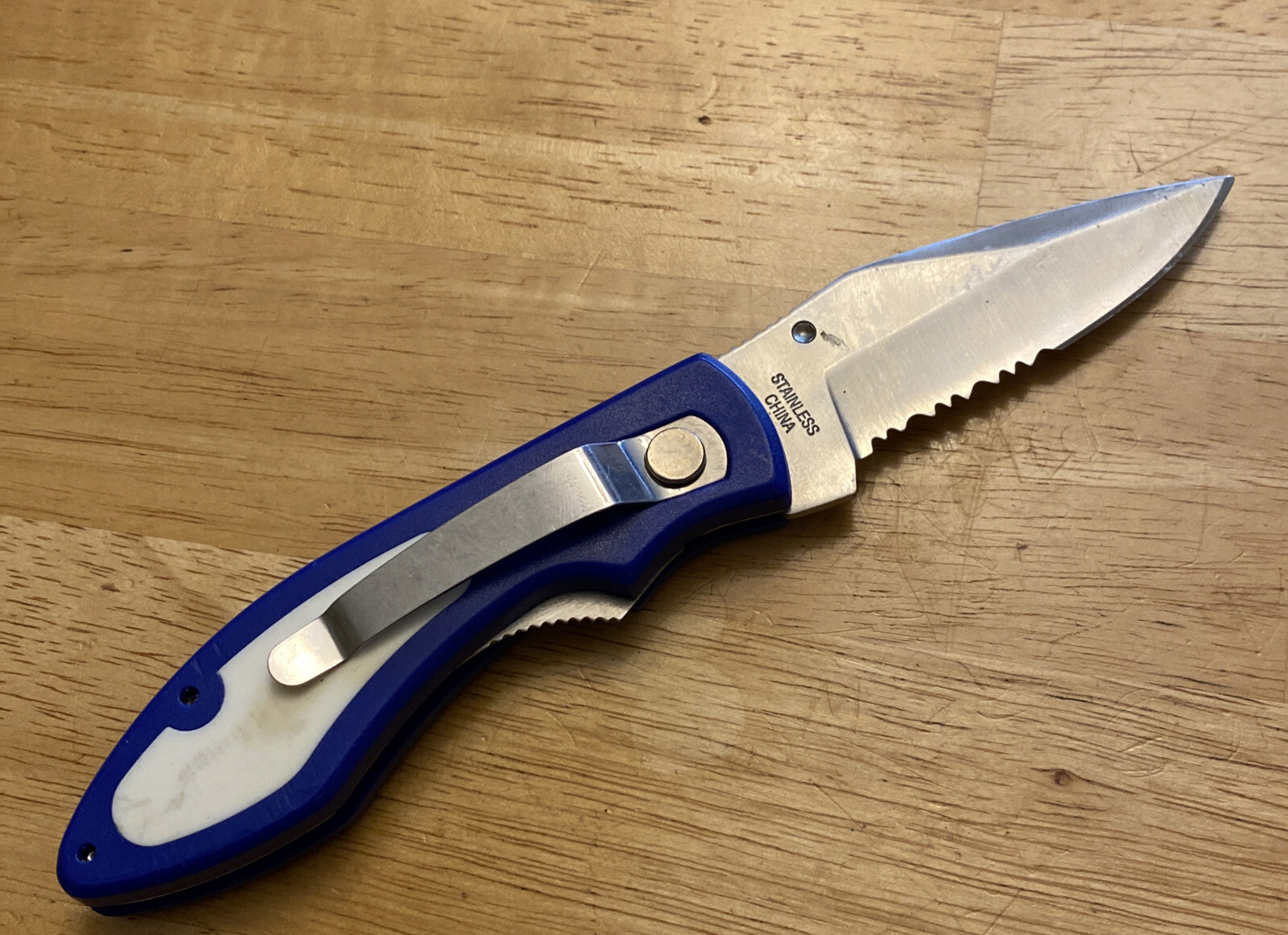 Stainless Saw Blade Folding Knife Police To Protect And Serve Blue Single Blade