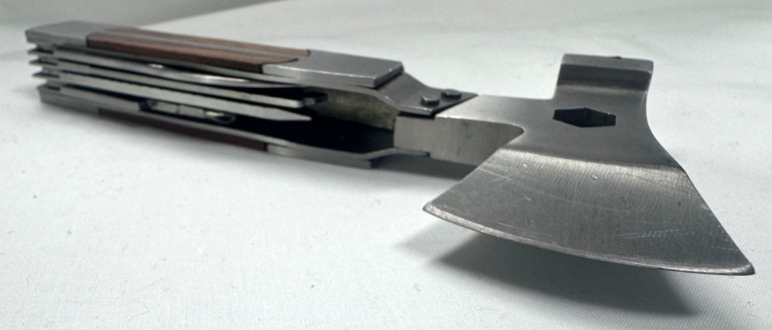 SHEFFIELD CAMPER MULTI TOOL 12-IN-1