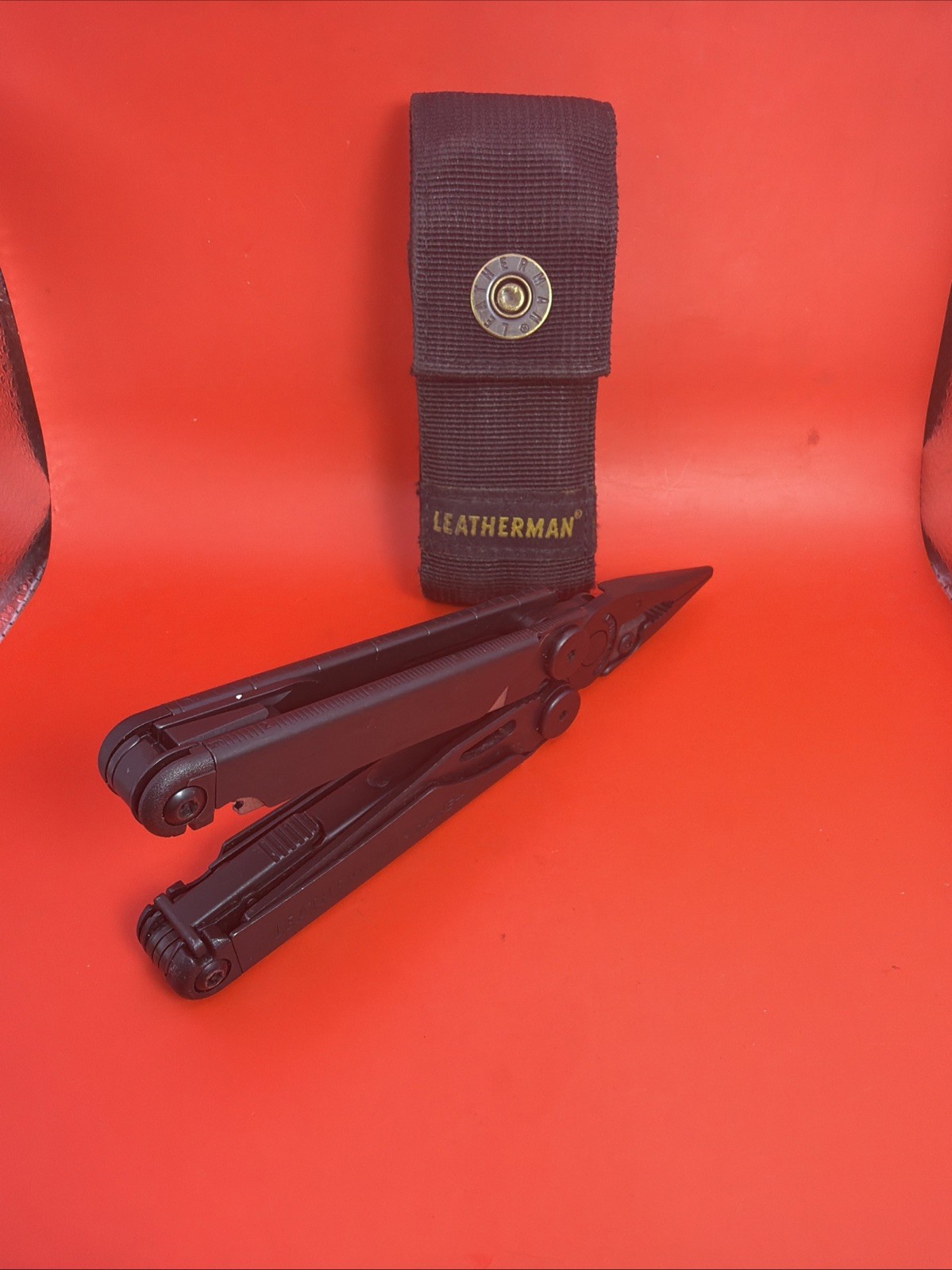 LEATHERMAN WAVE+ Plus W/Sheath Black 18 Multi-Tool USA- Excellent Condition