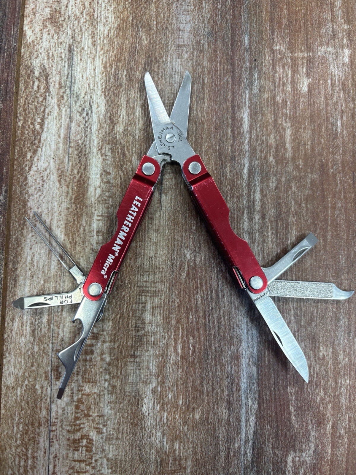 Leatherman Micra Multi Tool Red Classic Shiny Style