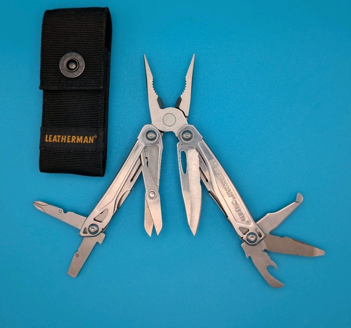 LEATHERMAN WINGMAN MULTI-TOOL! WITH SHEATH! FREE SHIPPING!