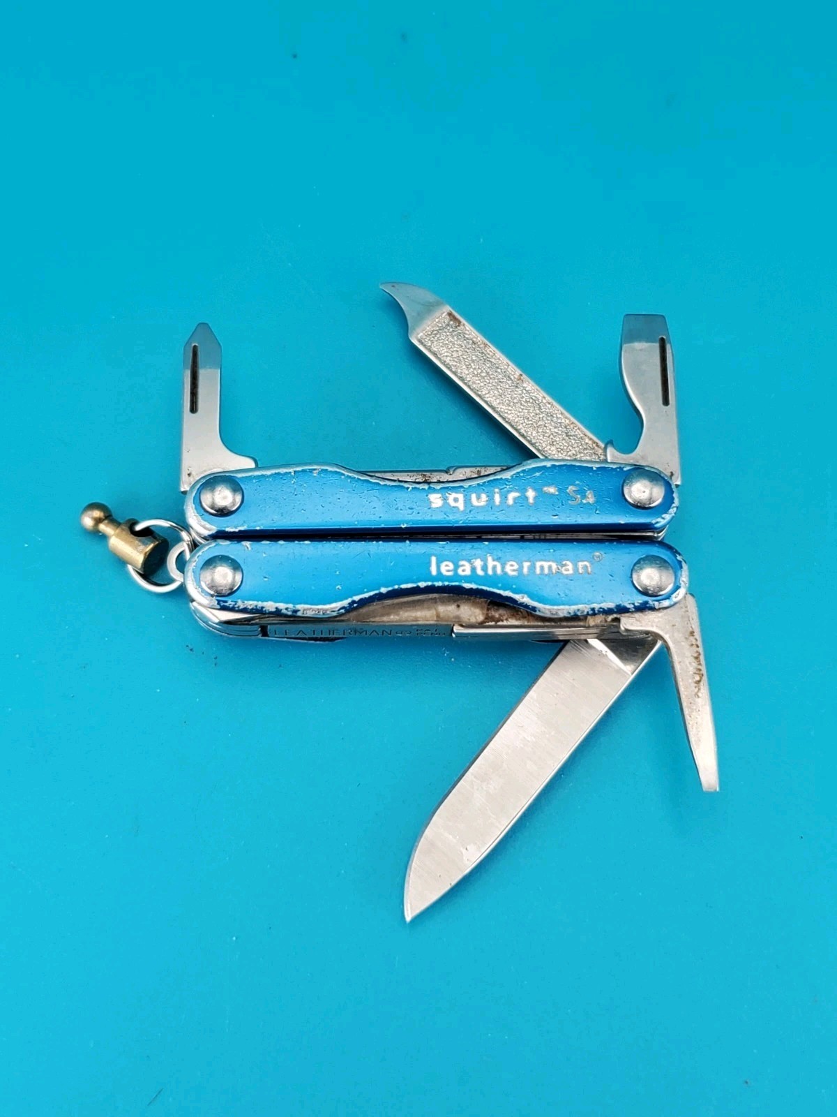 Leatherman Squirt S4 Multi-Tool, Key Ring, Retired, BLUE!