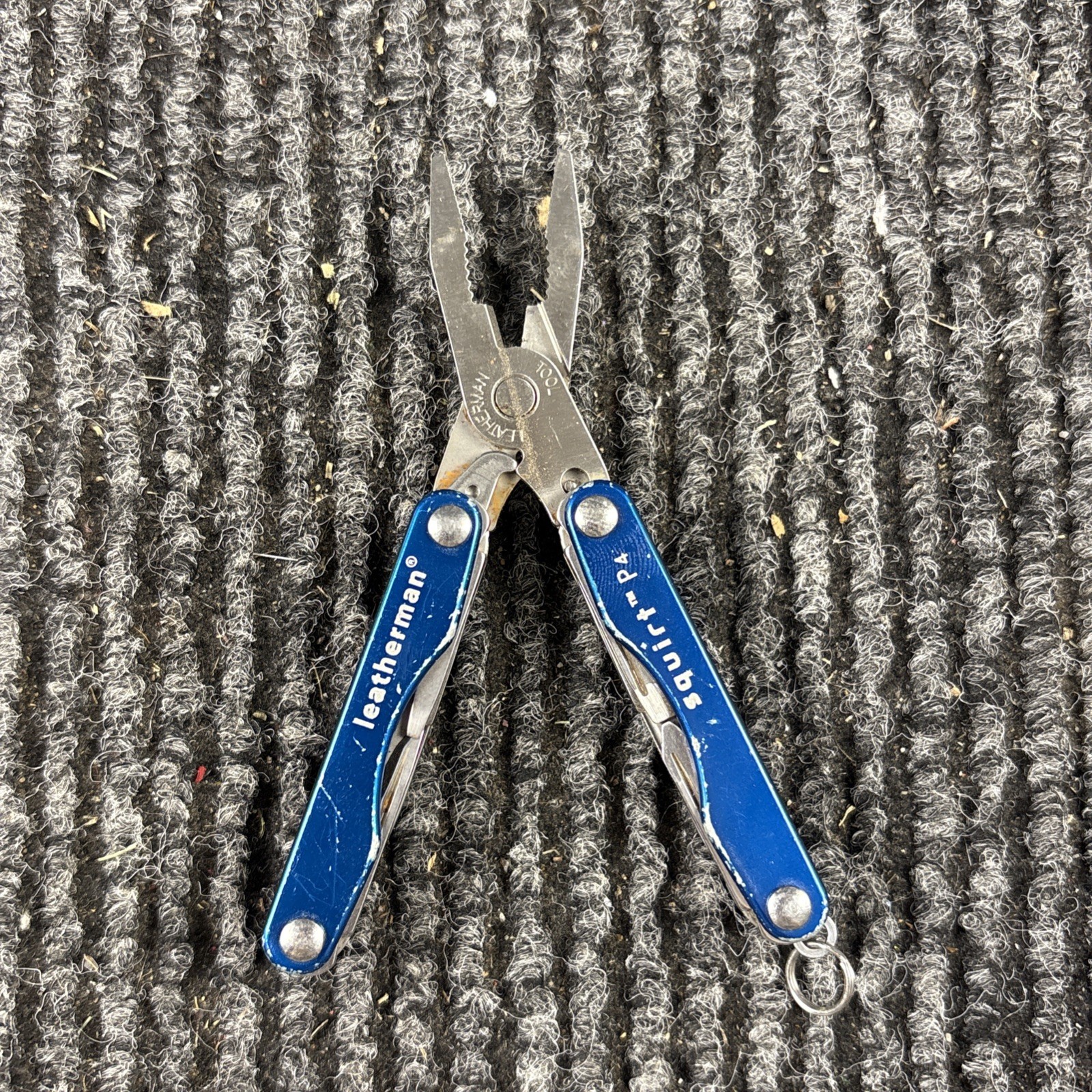 Leatherman Squirt P4 Blue (180)