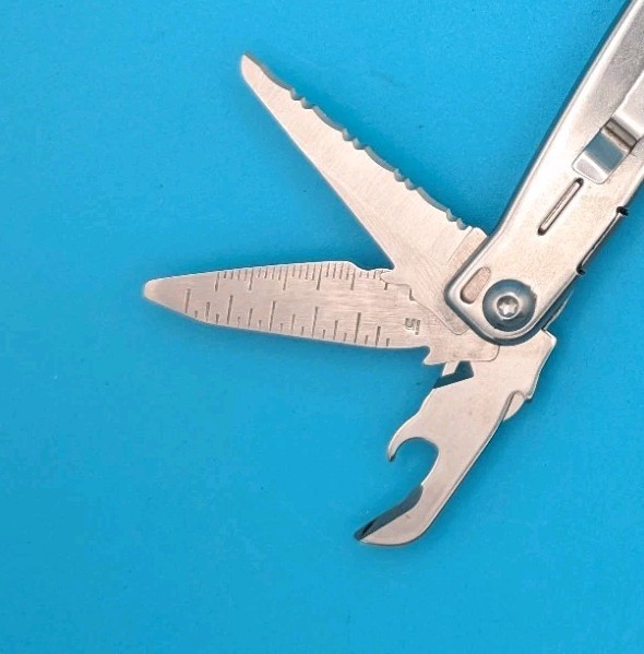 Leatherman Bolster 13 Tool Stainless Steel Multi-Tool!