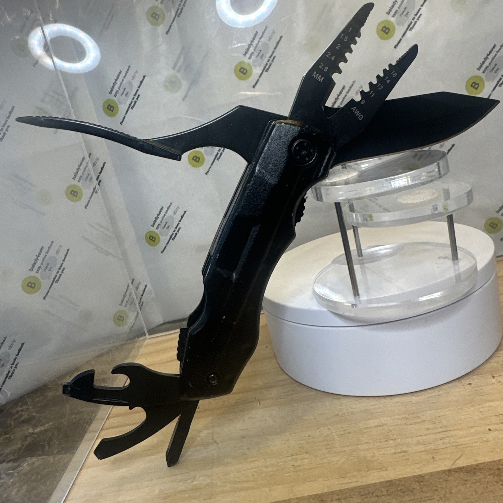 RoverTac 15 in 1 Multitool w/Wire Stripping & 3” Knife