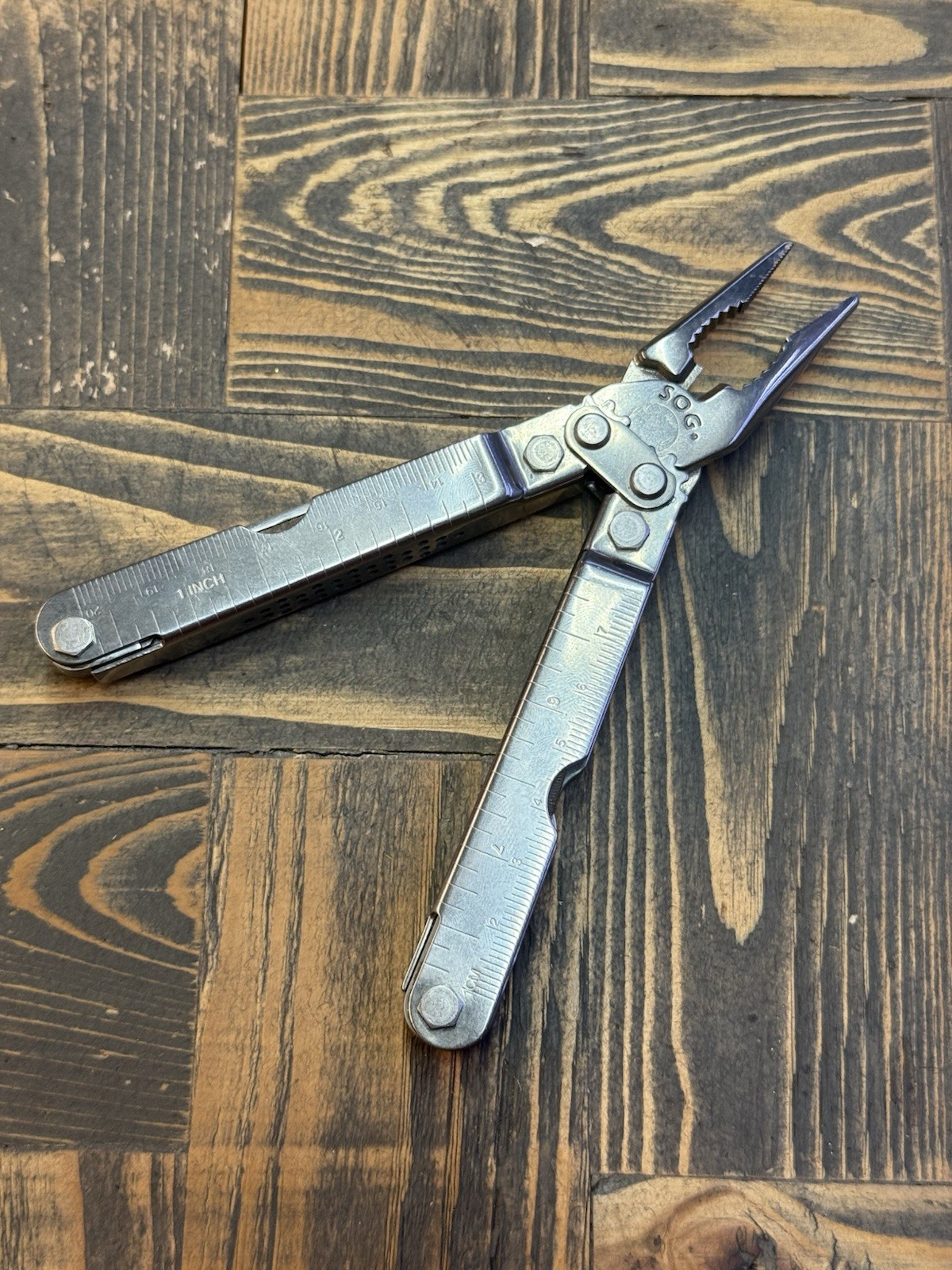 SOG Pocket Power Plier Folding Multitool Discontinued Collectible Used Branded