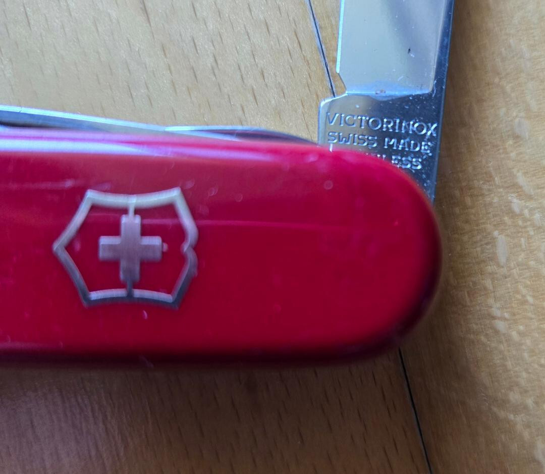 Victorinox Swiss Army Knife, 9-in-1