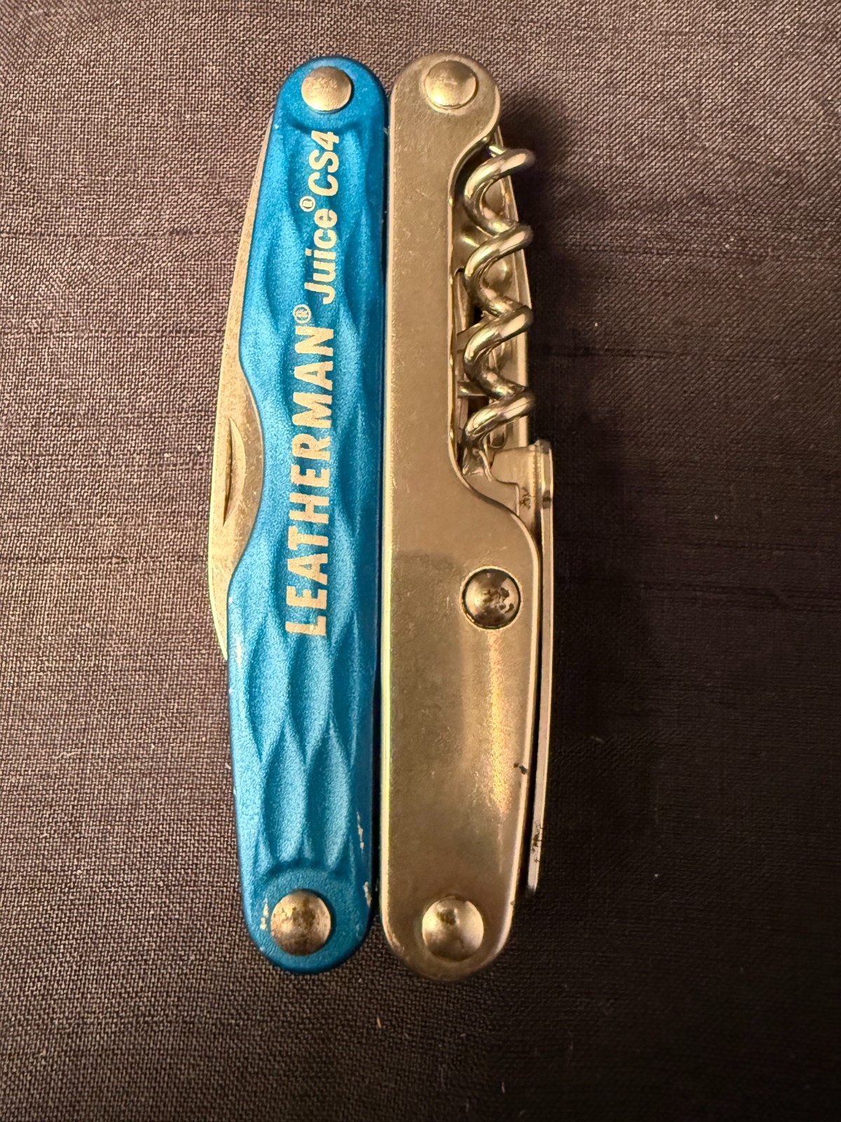 Leatherman Juice CS4 Blue & Silver Multi Tool