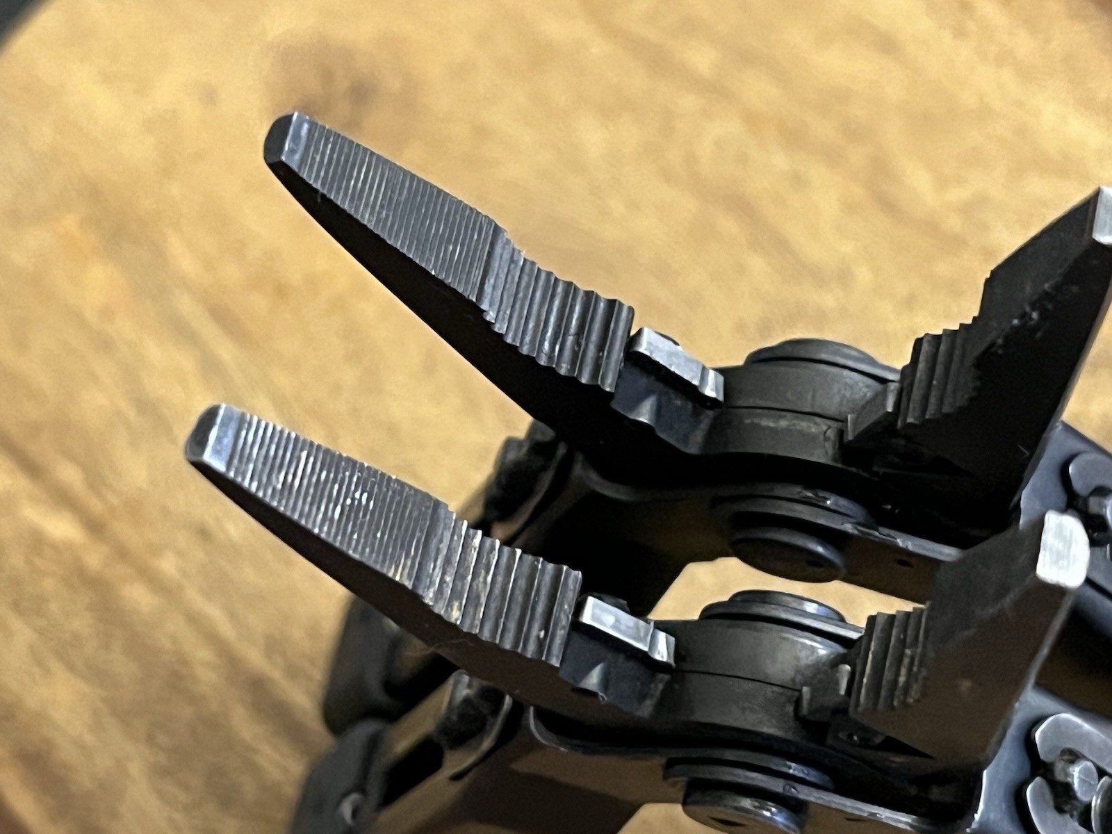 -USA- Gerber Multi Tool MP600 SUPER Nice! w/Gerber Sheath TSA Confiscated Lot 2