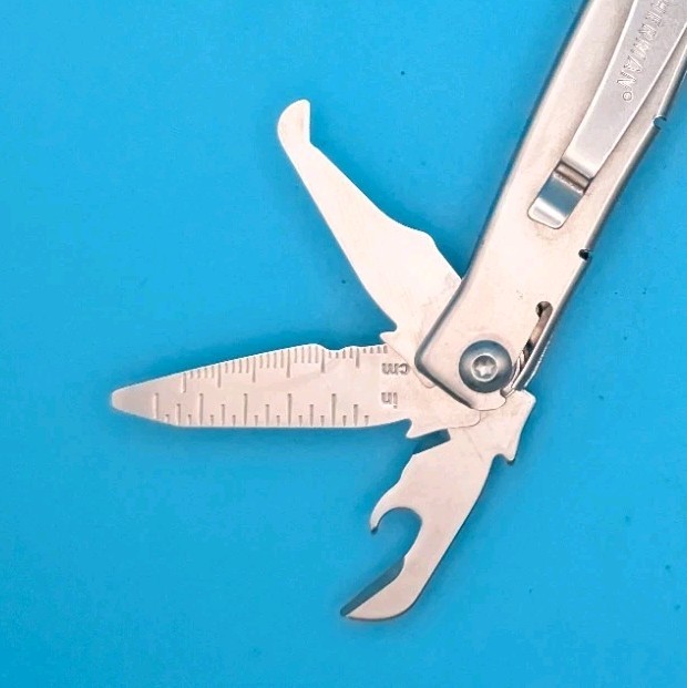 Leatherman Rev 3.8″ Multi-Tool, Stainless!