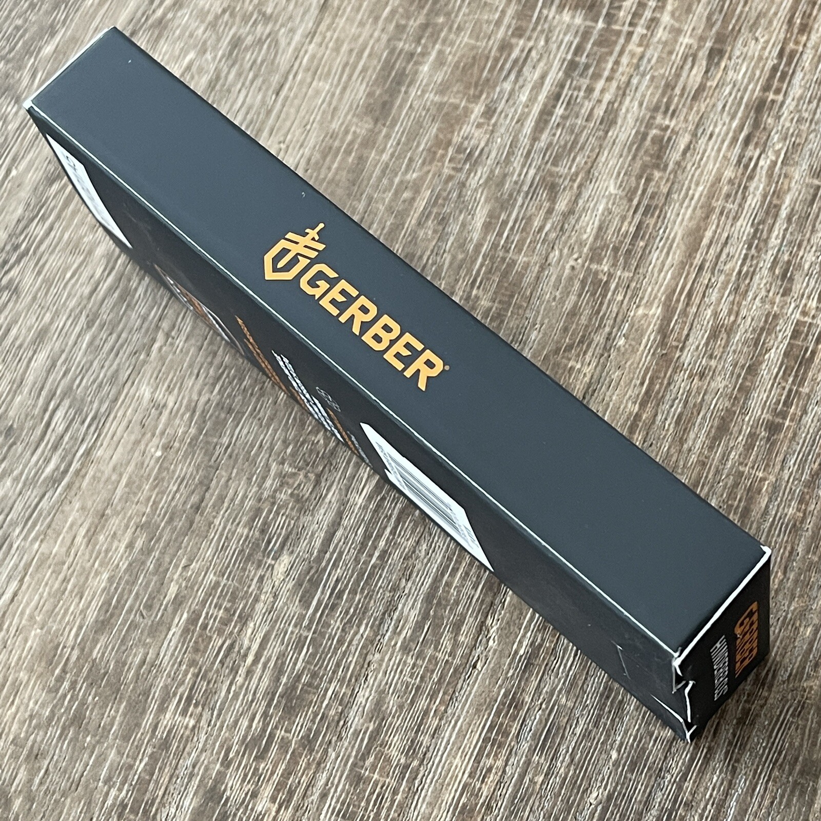 Gerber Hinderer rescue firefighter, paramedic knife/multi tool. Brand new in box
