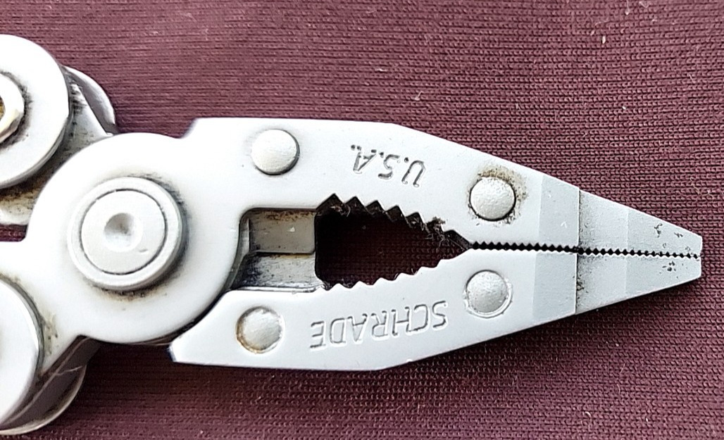 Schrade USA Tough Tool ST1 Multi-Tool Pliers Knife w Leather Sheath Nice!