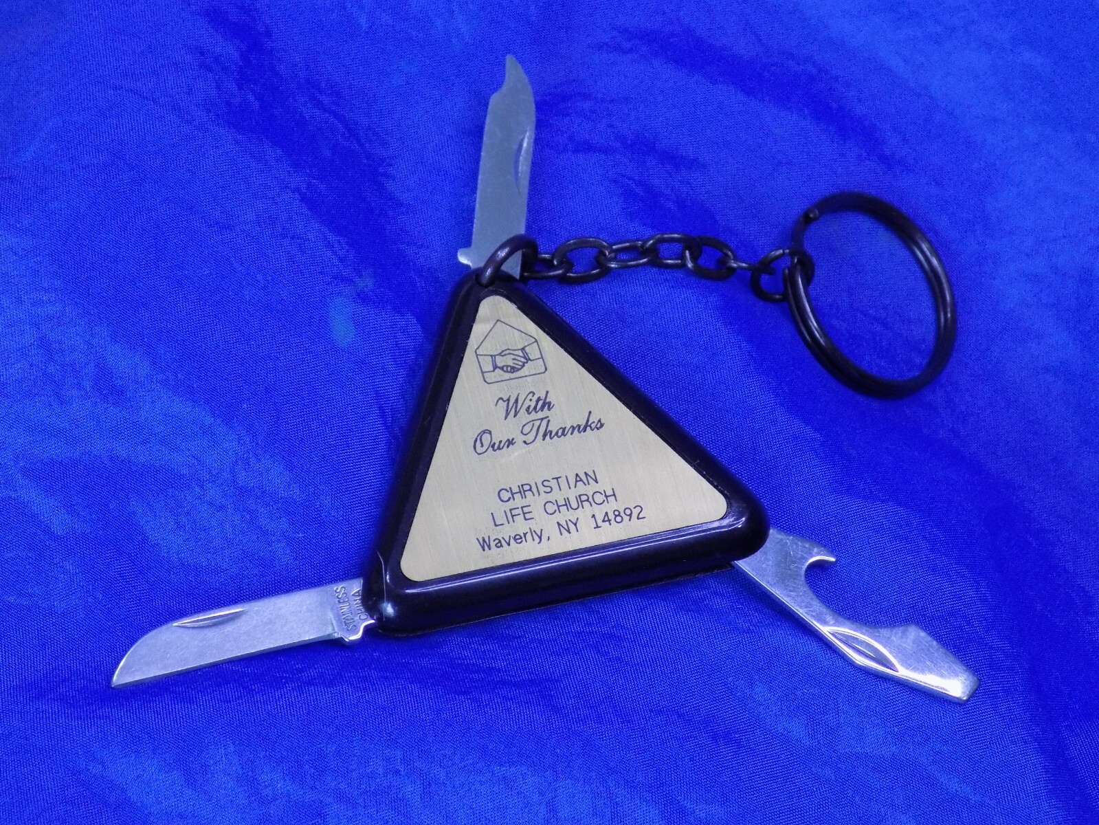TRIANGLE SHAPED MULTI-PURPOSE KNIFE KEYCHAIN 4 Functions Christian Religious VTG