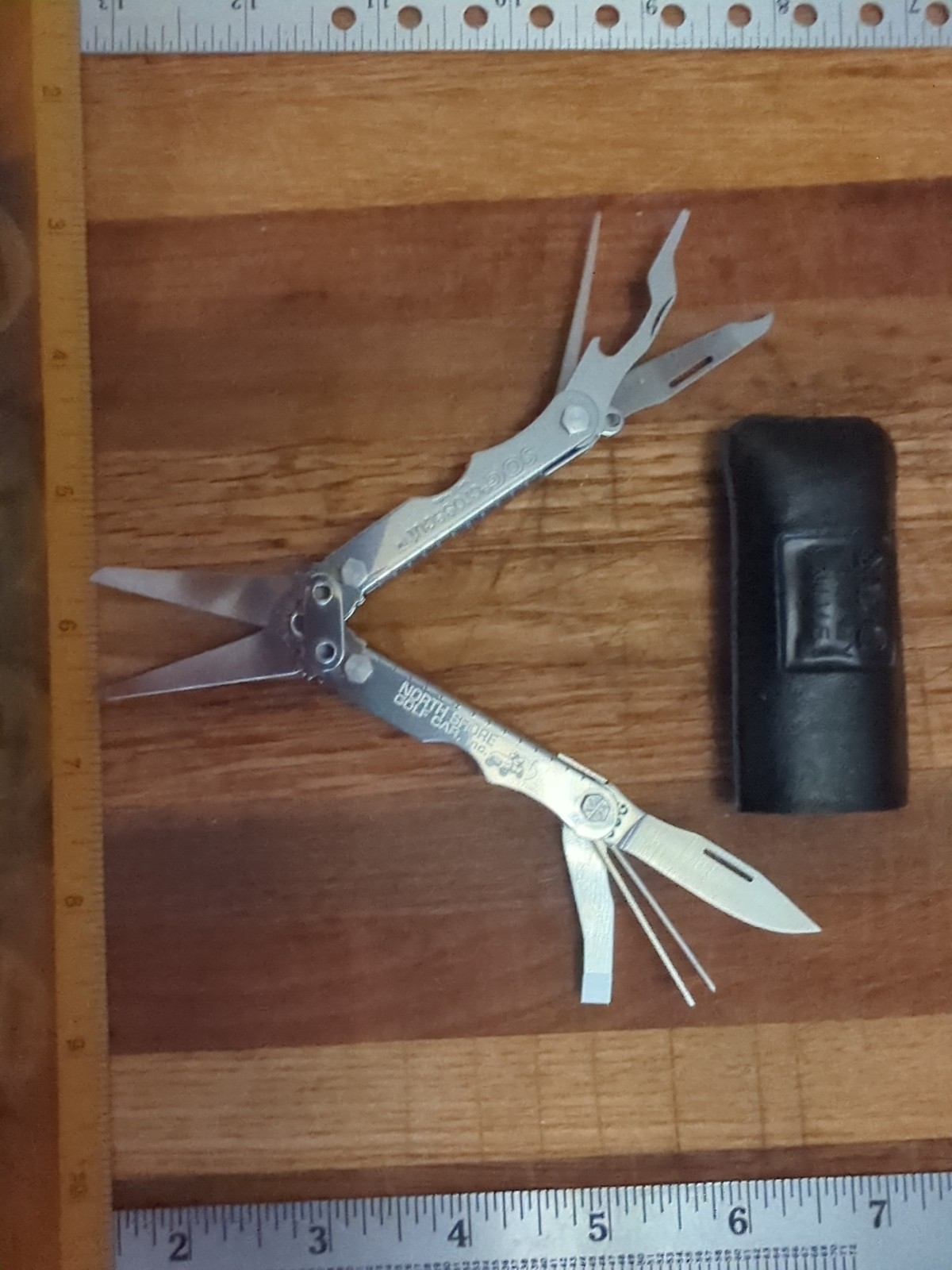 SOG Crosscut Mini Multi-Tool – Tweezers, Toothpick, Scissors, File, Screwdriver