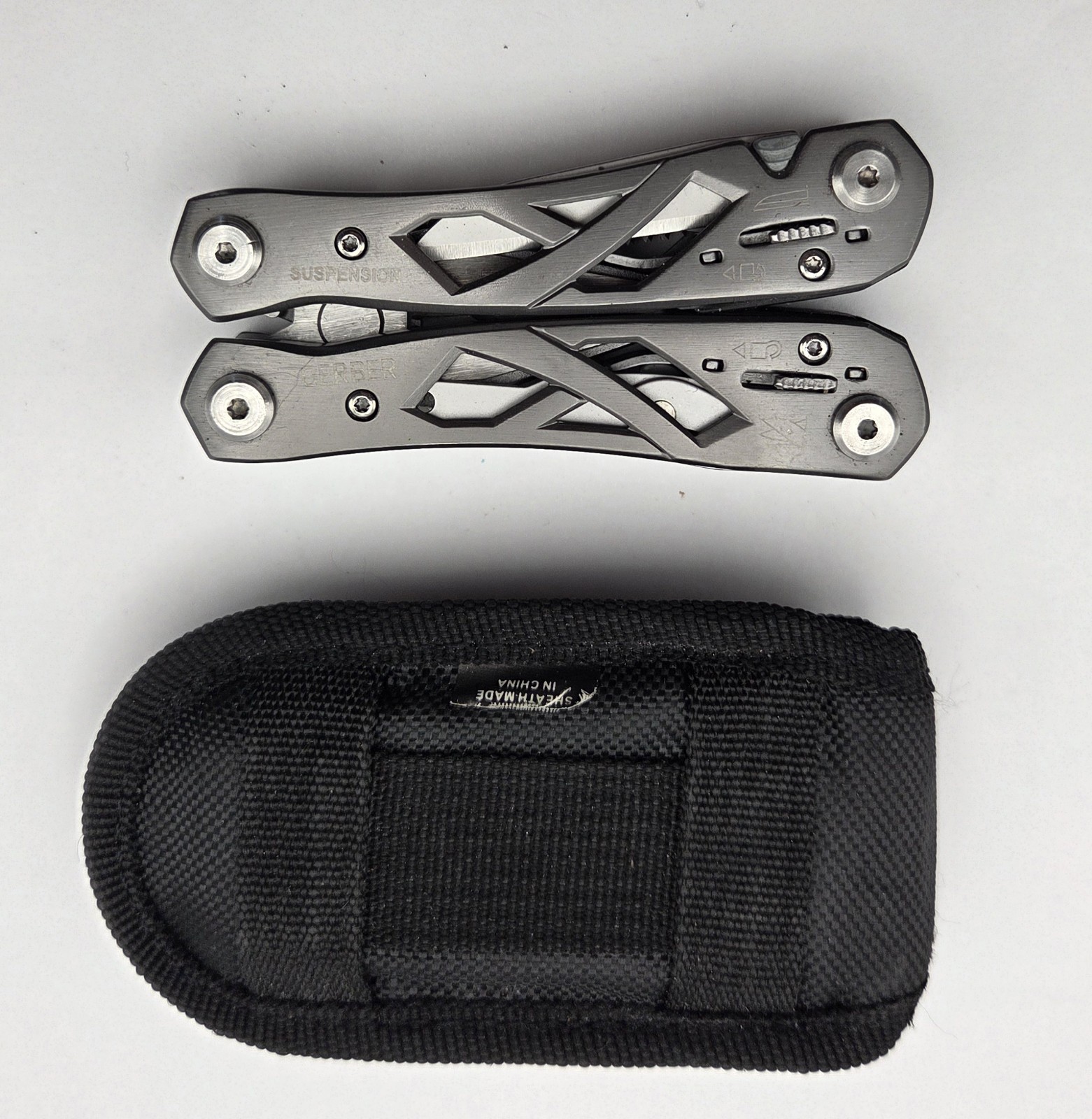Gerber Suspension Multi-Tool Multi-Plier w/ Sheath L-1