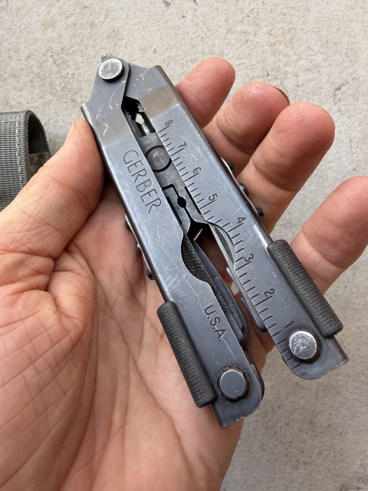 GERBER MP600 USA BLACK OXIDE MULTI TOOL, KNIFE, PLIER, W/SHEATH, VERY GOOD OA!