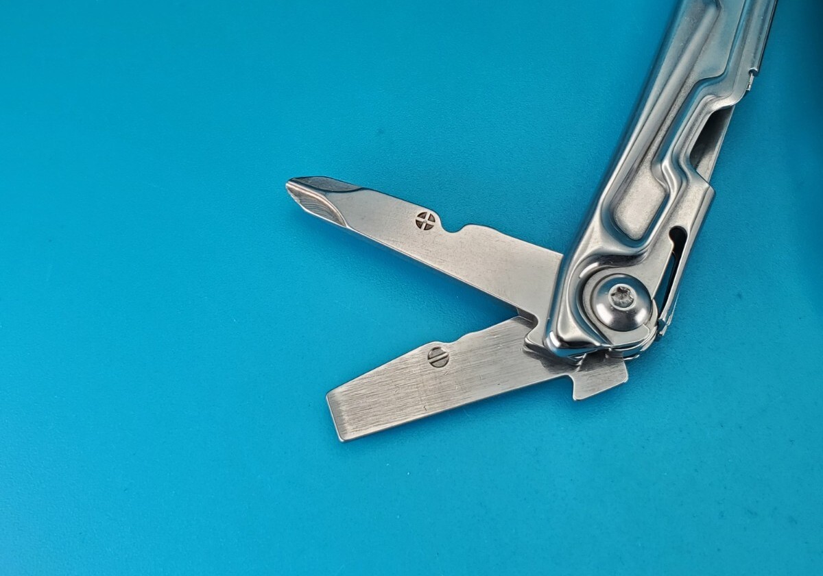 Leatherman Rev 3.8″ Multi-Tool, Stainless! OHIO CONTRACTORS ASSOCIATION