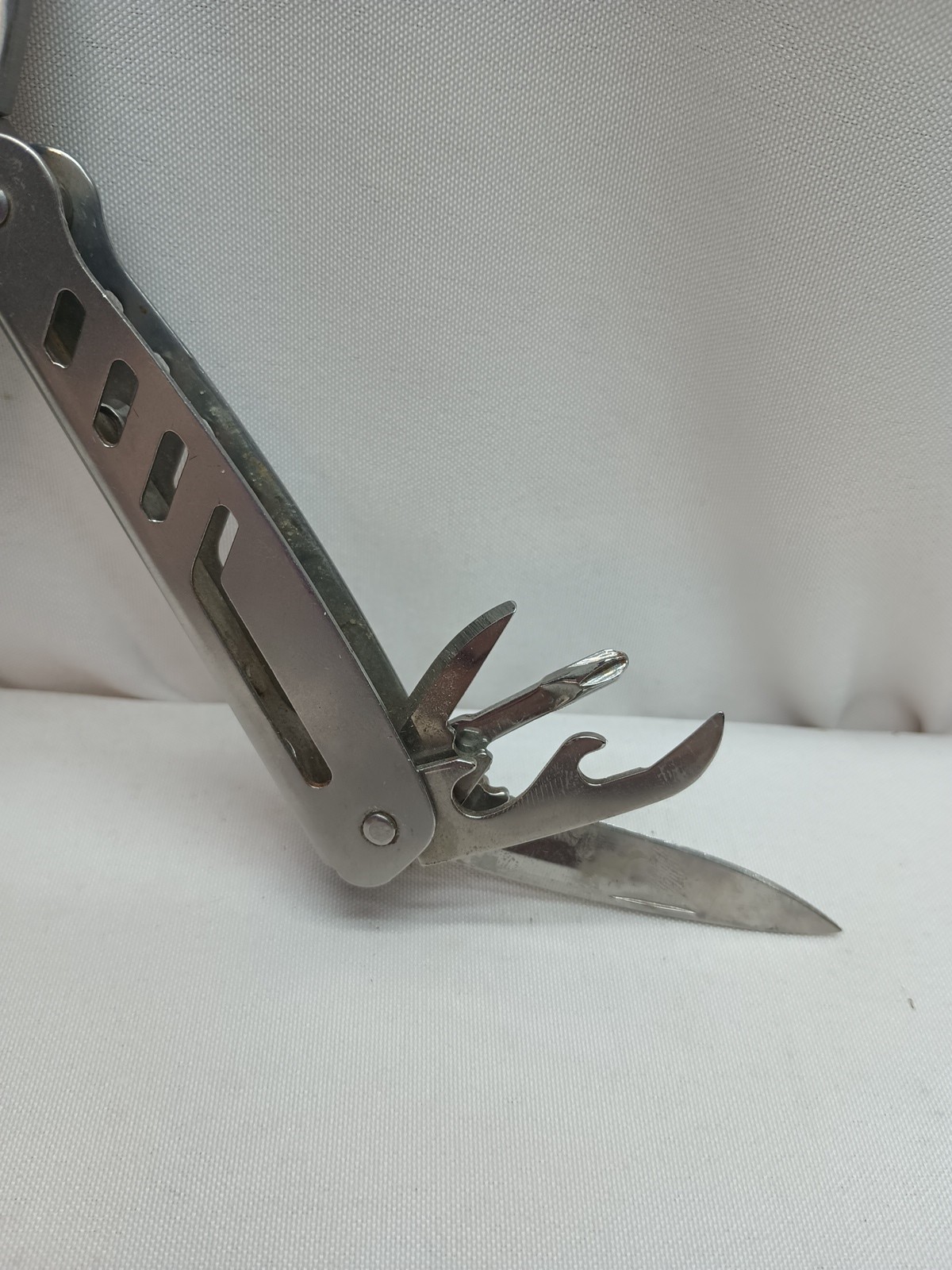 Ozark Trail Multi Tool Pliers Knife Screwdrivers w/ Nylon Belt Pouch