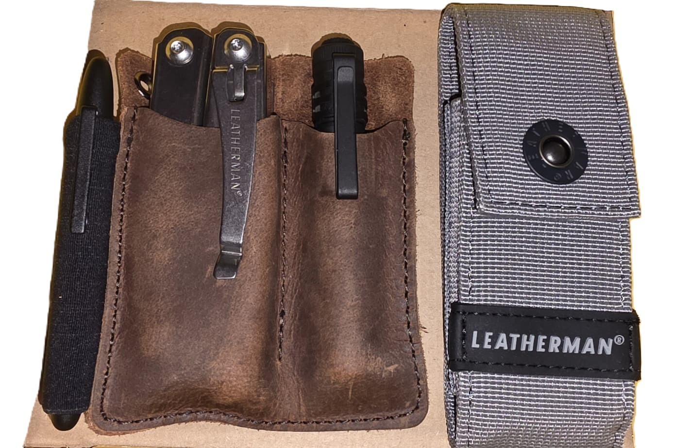LEATHERMAN Wingman 14 in 1 Multitool with sheath/ pouch/ flashlight and a pen