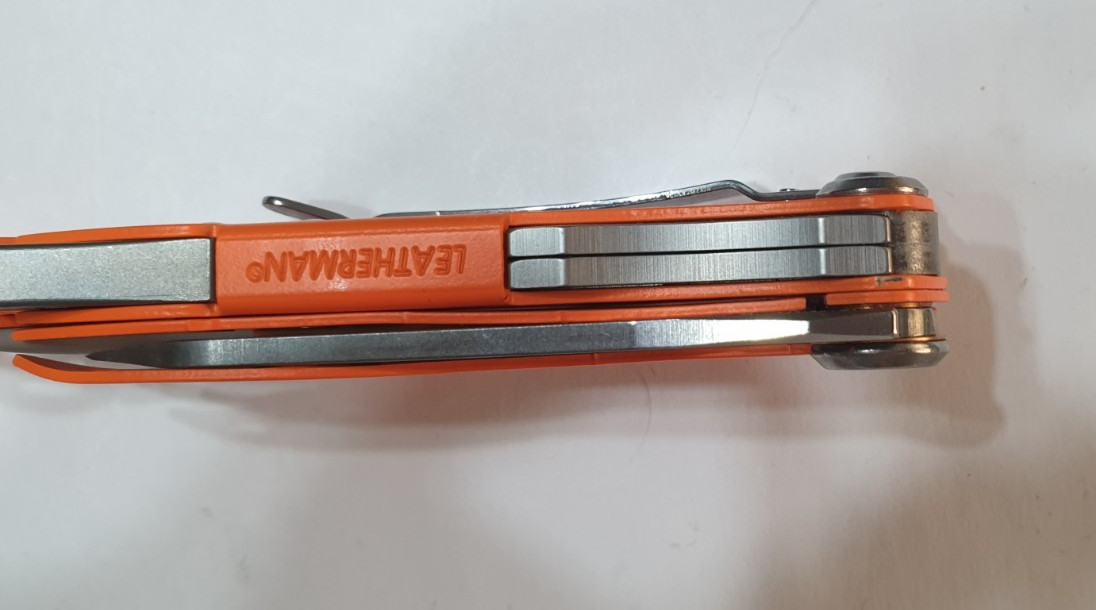 🔥🔥 Leatherman Mini Rare Retired Multi Tool Keychain Size Fold to Full Size