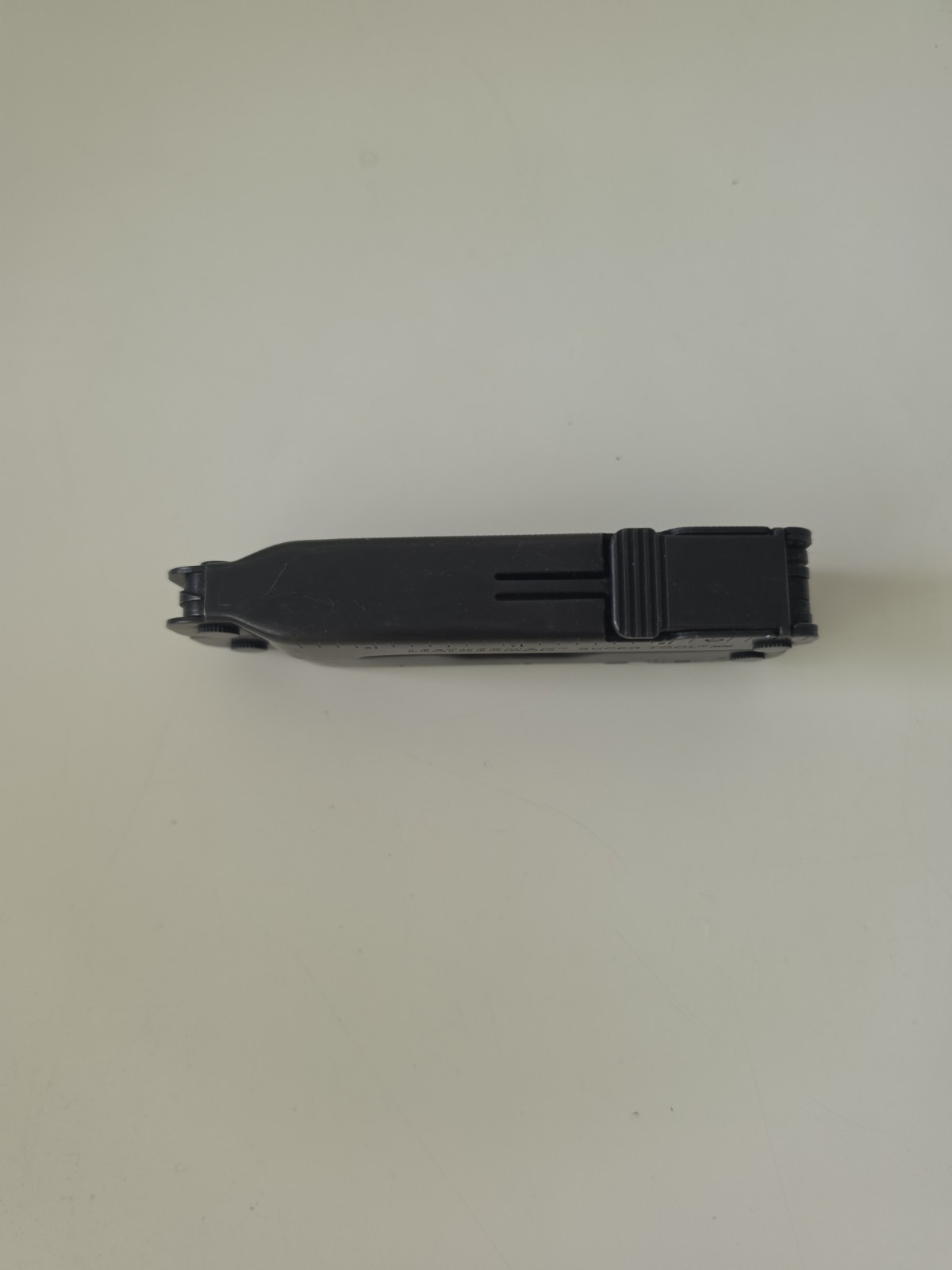 Leatherman Super Tool 300 Multitool Black Oxide