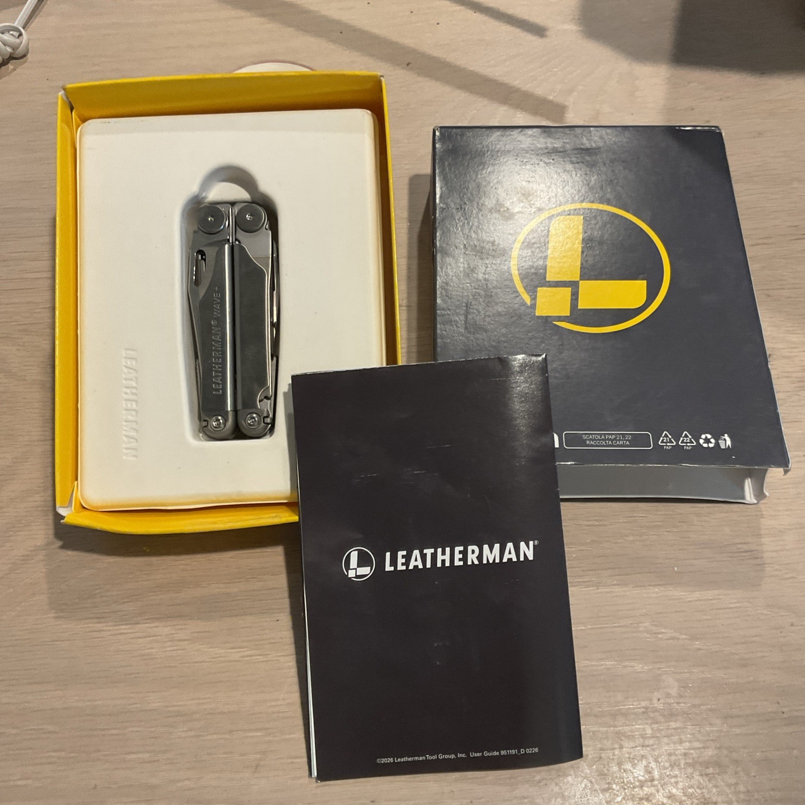 Leatherman Wave Plus 832531 Multi-Tool 18-in-1 Function 832532 Stainless Steel