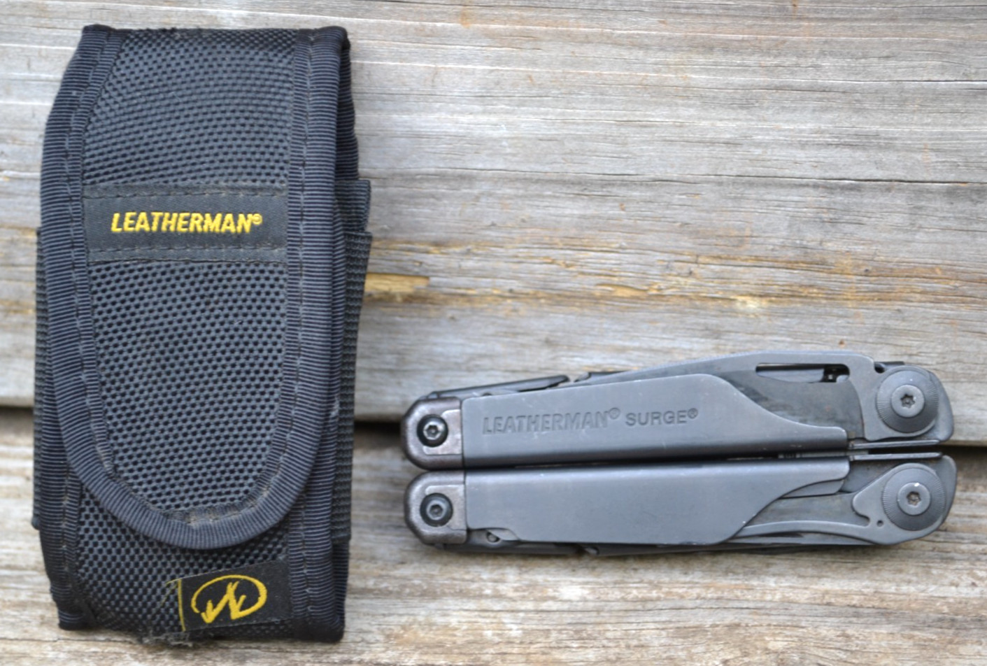 Leatherman Surge Black Oxide Stainless Multi-Tool Knife & Scissors With Sheath