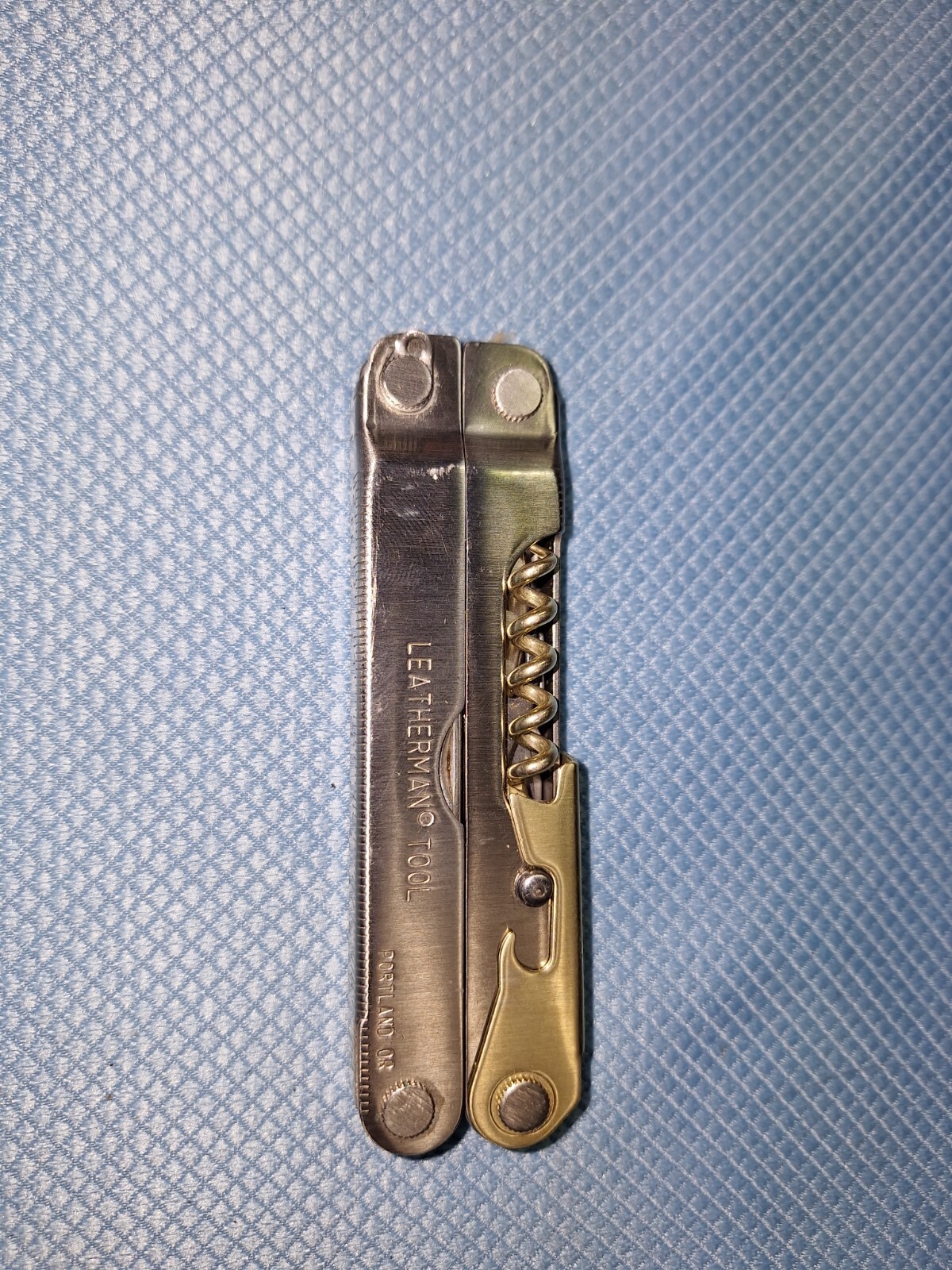 1 Leatherman Flair Multi Tool Collectible Camping NICE LOT 724