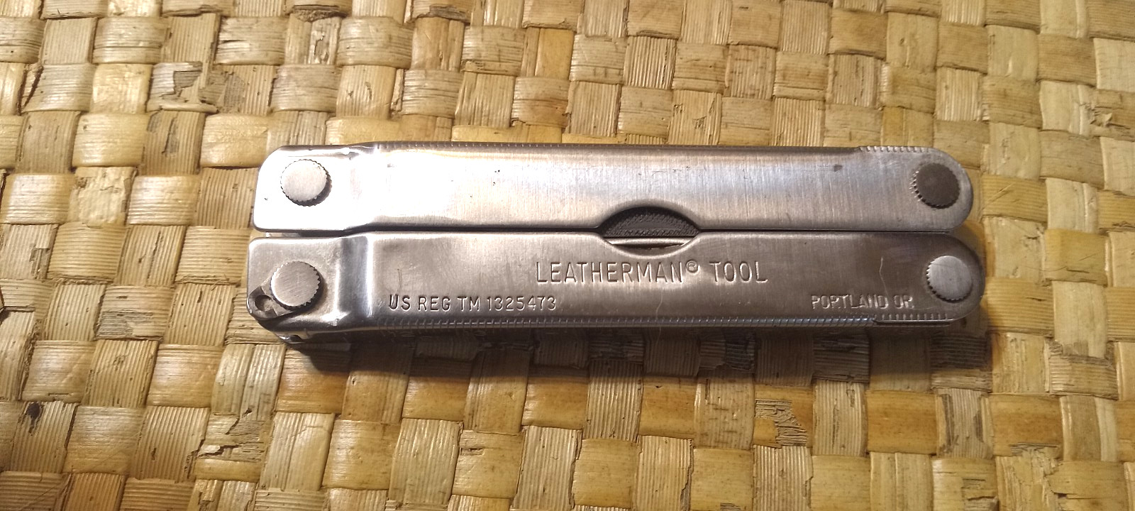 Leatherman PST Marlboro Country Store Multi Tool- 12/93-EXCELLENT