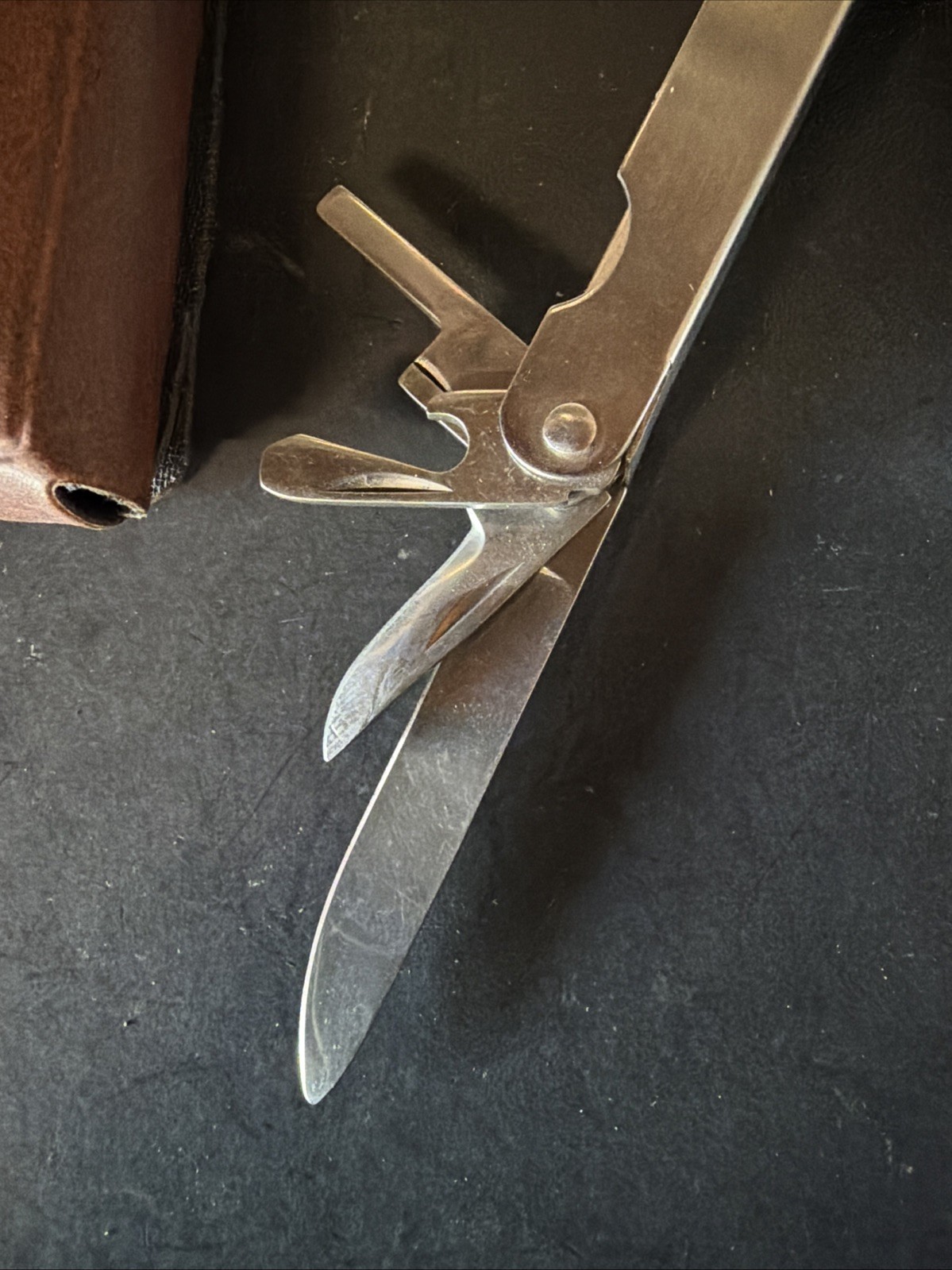VTG American Camper Stainless Steel Multi Tool Foldable W Brown Belt Case Sheath