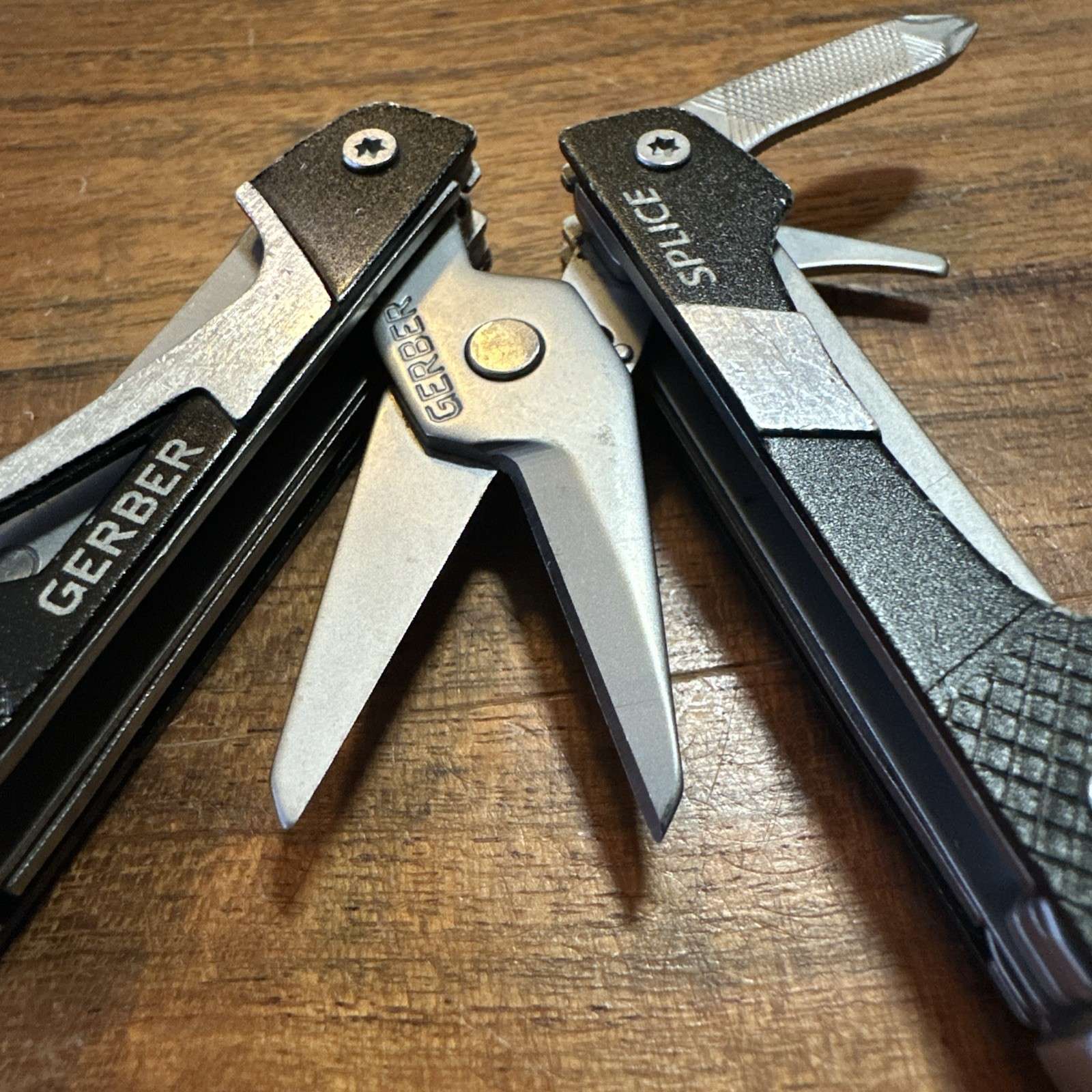 Gerber Splice Compact Multi-Tool Knife Pliers Scissors Screwdrivers – Used