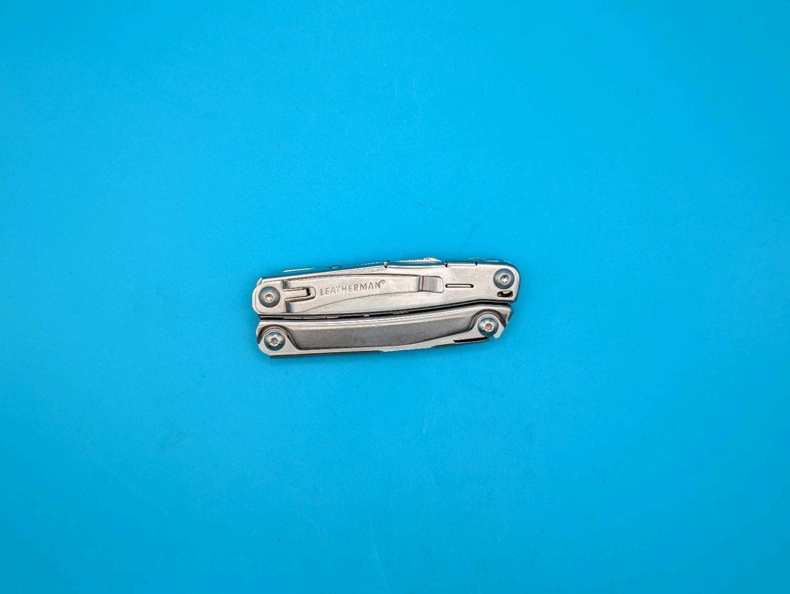 Leatherman Bolster 13 Tool Stainless Steel Multi-Tool!