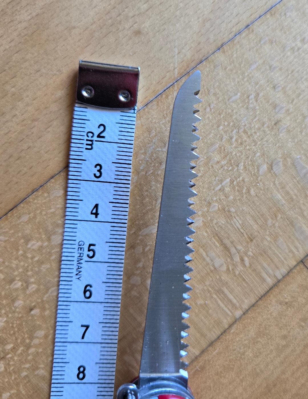 Victorinox Swiss Army Knife, 9-in-1