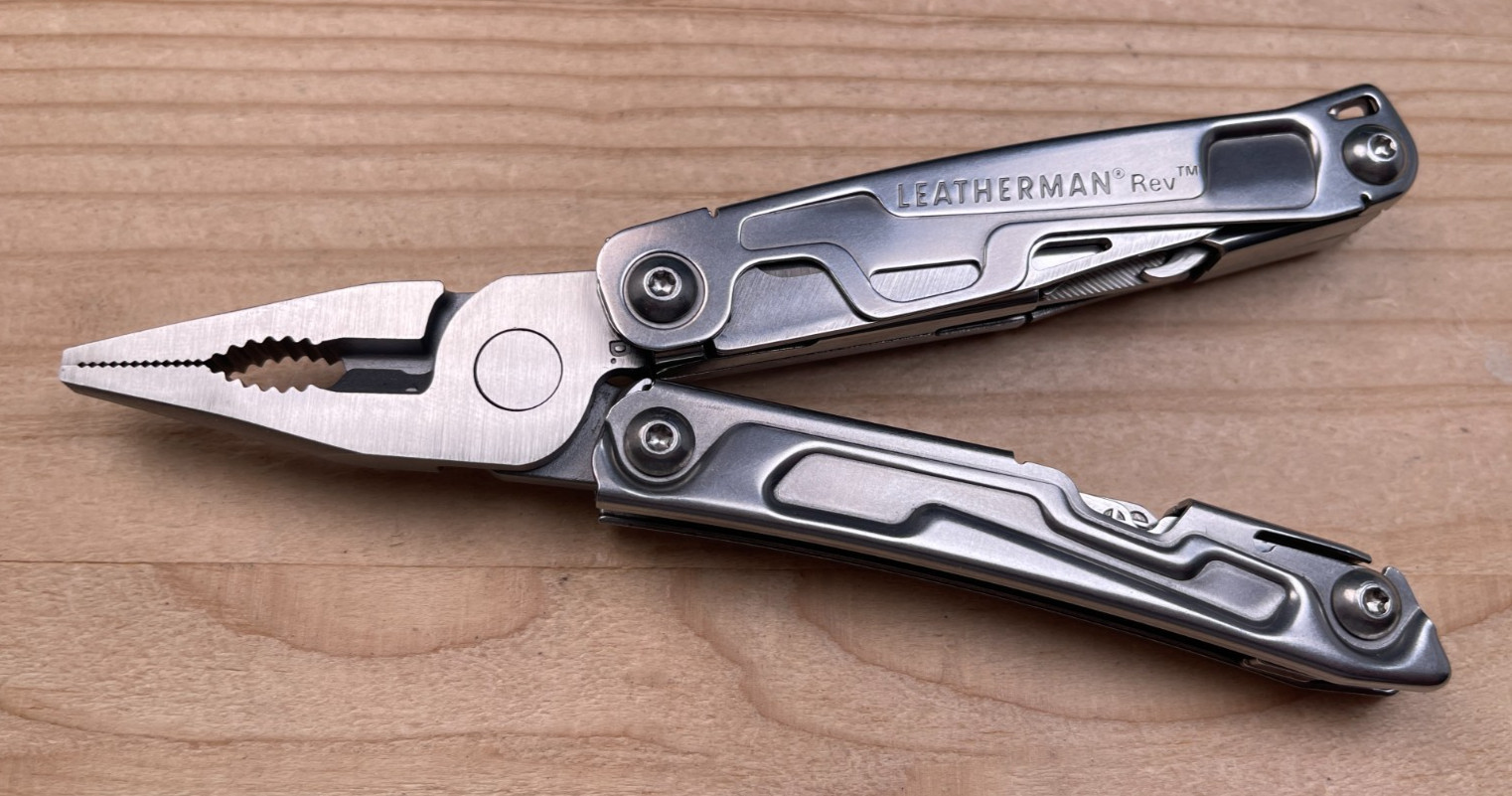 Leatherman Rev Multi‑Tool Knife – Stainless Steel w/ Pocket Clip 06/15