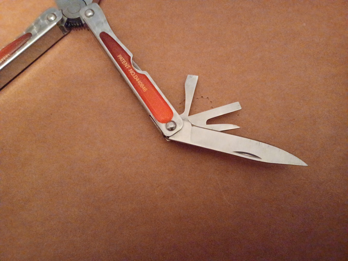 Sheffield Stainless Steel Multi Tool – No. 1200E